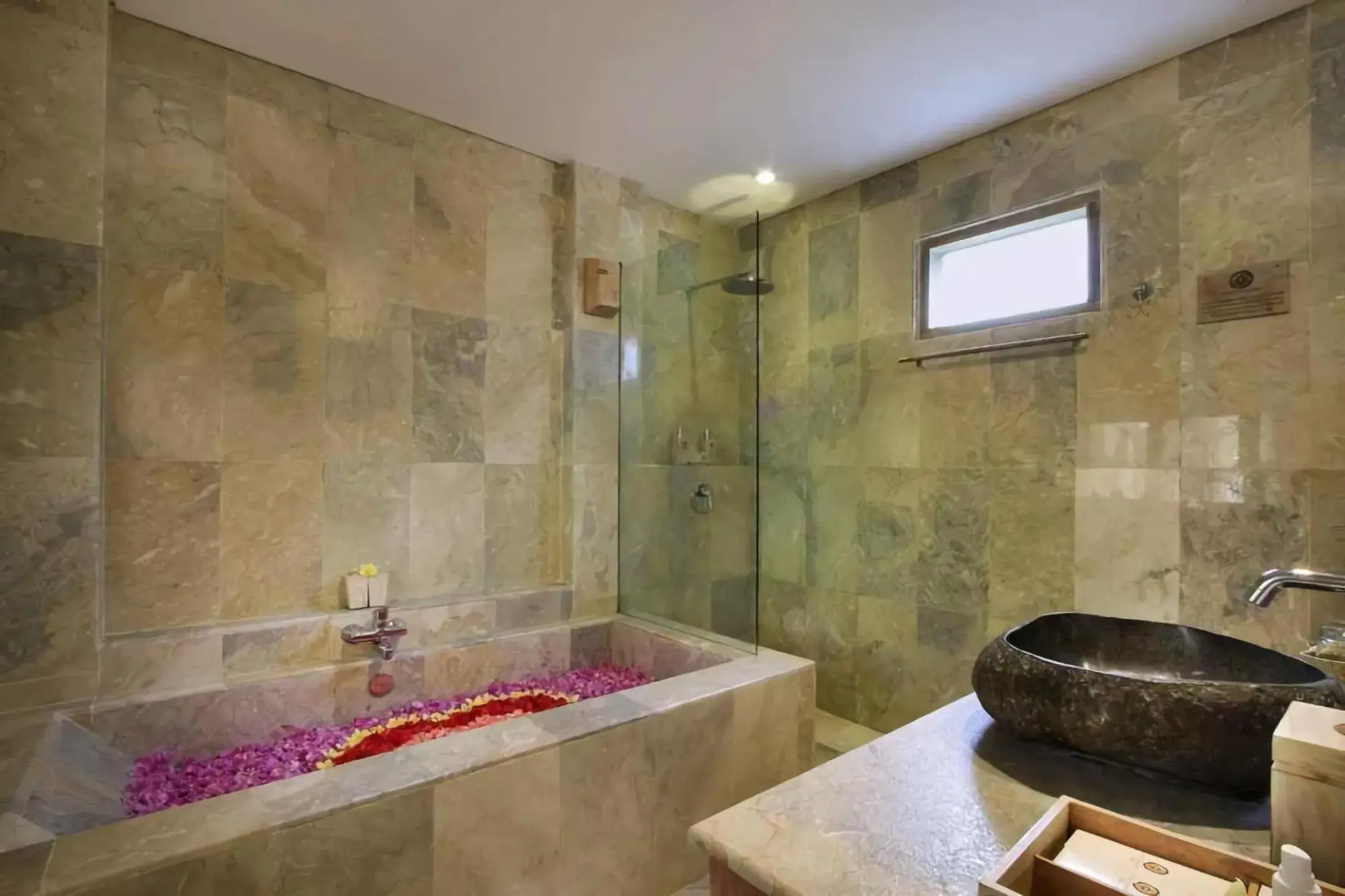 Bathroom in The Kanjeng Resort Ubud Bathroom in The Kanjeng Resort Ubud