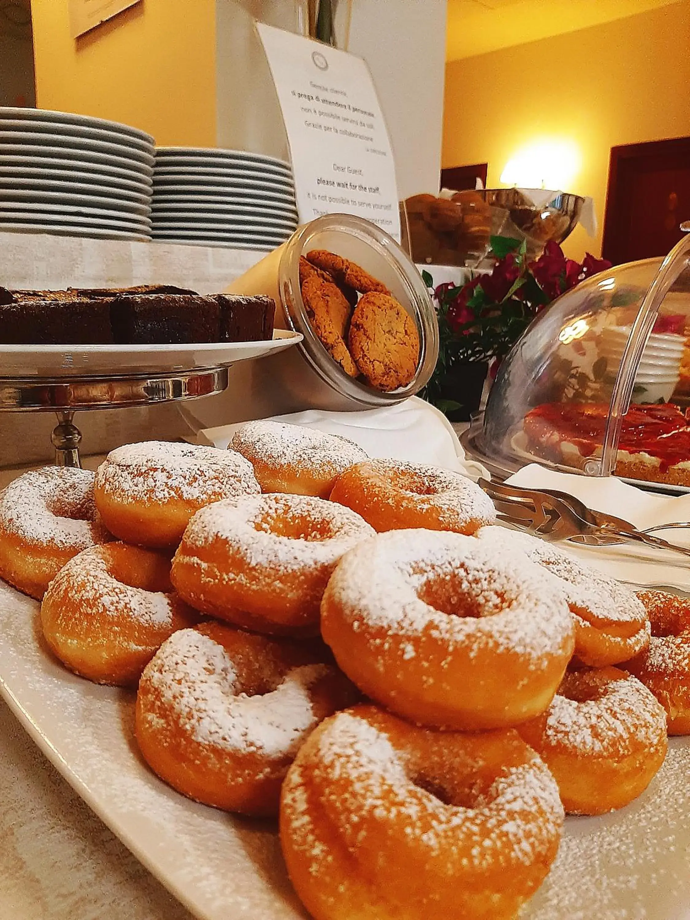 Breakfast in Hotel Mamiani & Relaxing Spa Urbino Breakfast in Hotel Mamiani & Relaxing Spa Urbino