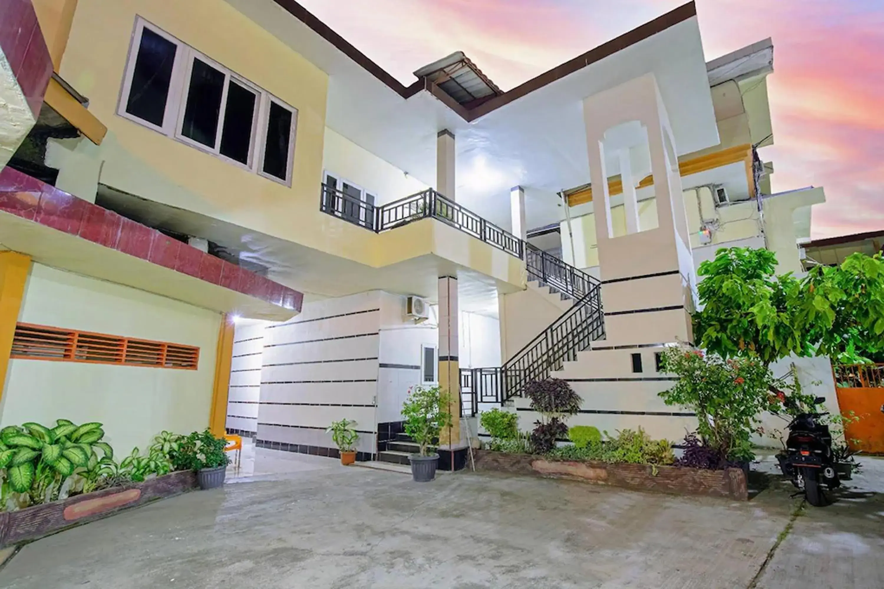 Property building in Malibou Hotel Medan Property building in Malibou Hotel Medan