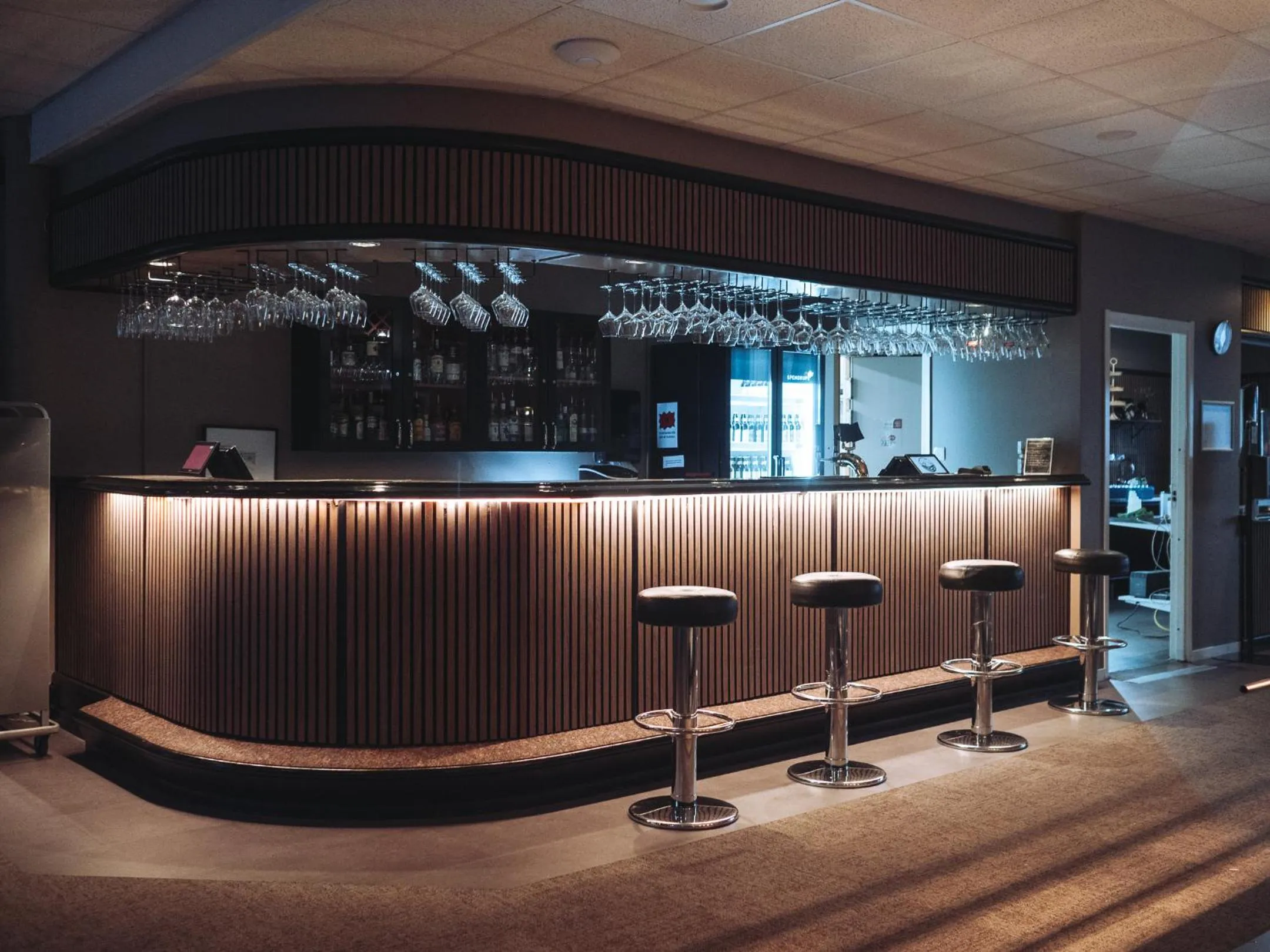 Lounge or bar in Hotell Tjamstan Malå