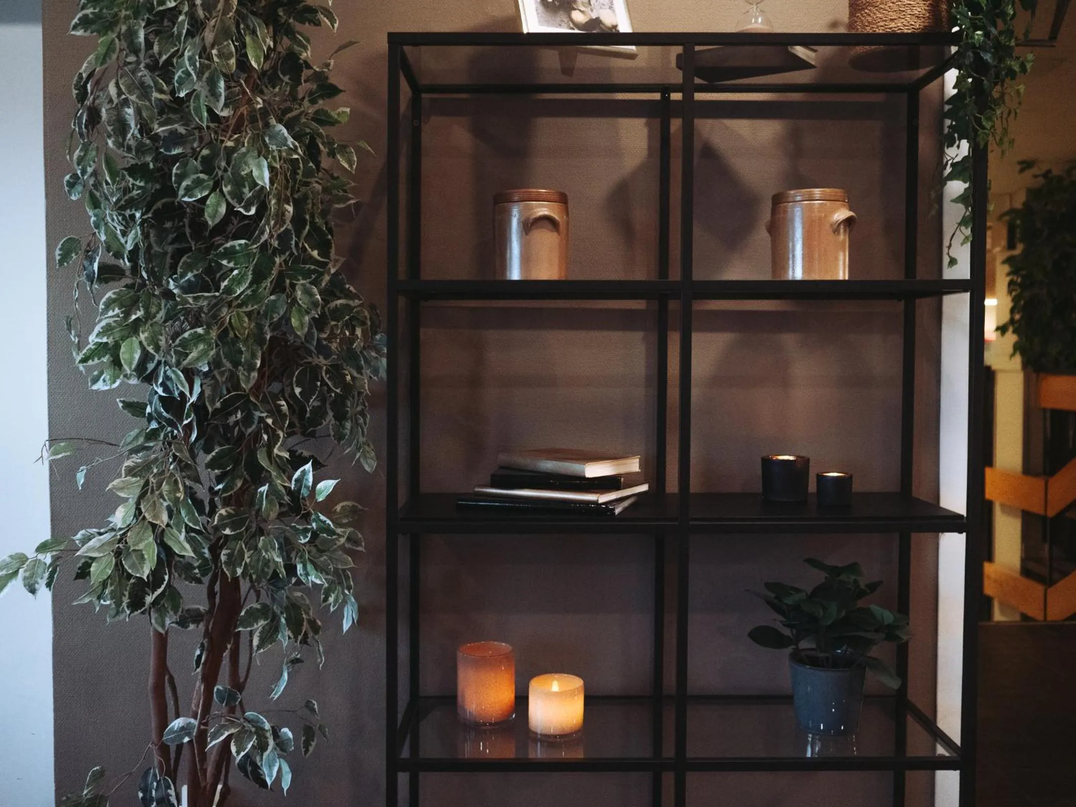 Decorative detail in Hotell Tjamstan Malå