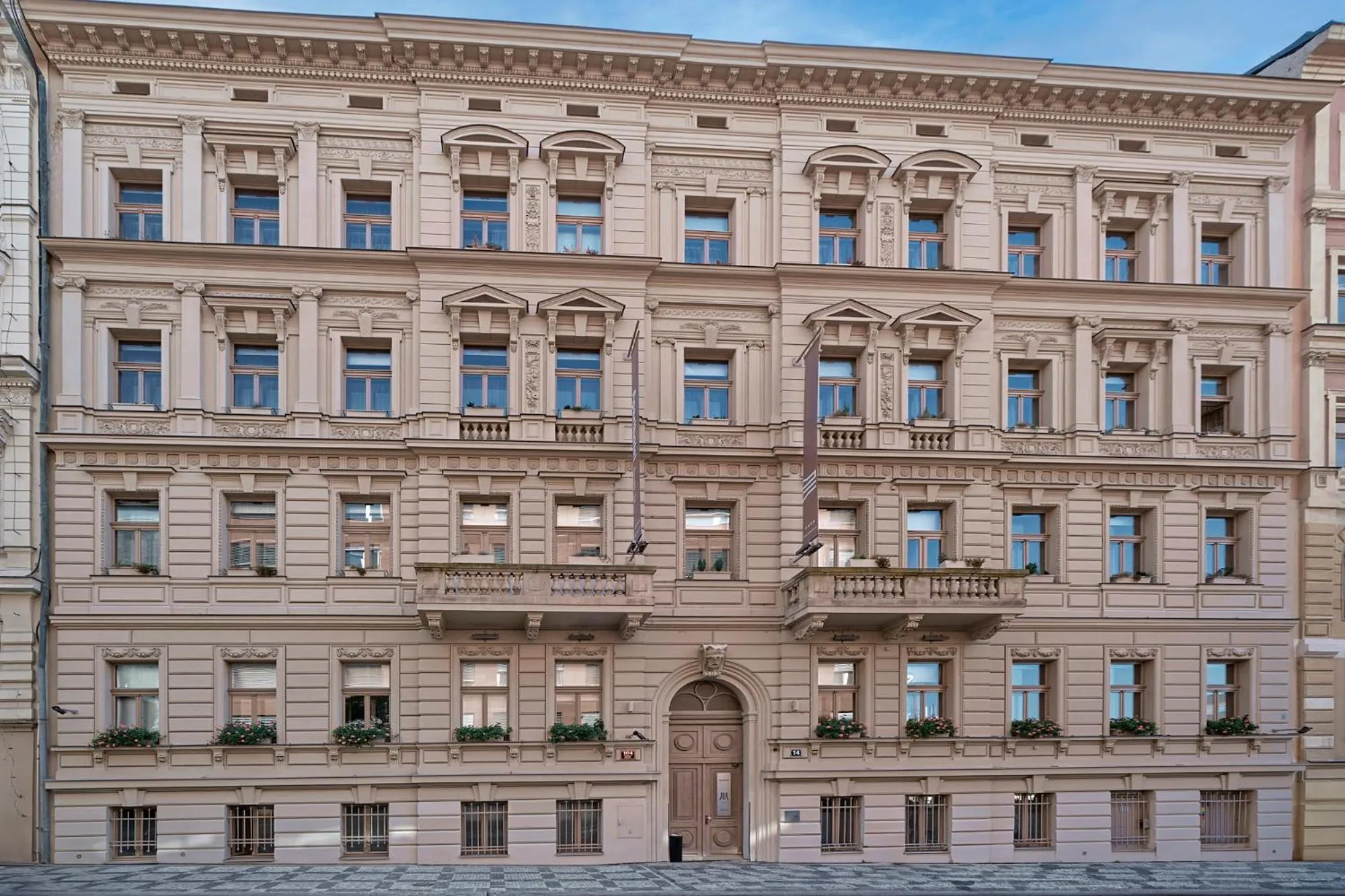 Property building in Aparthotel Rimska 14