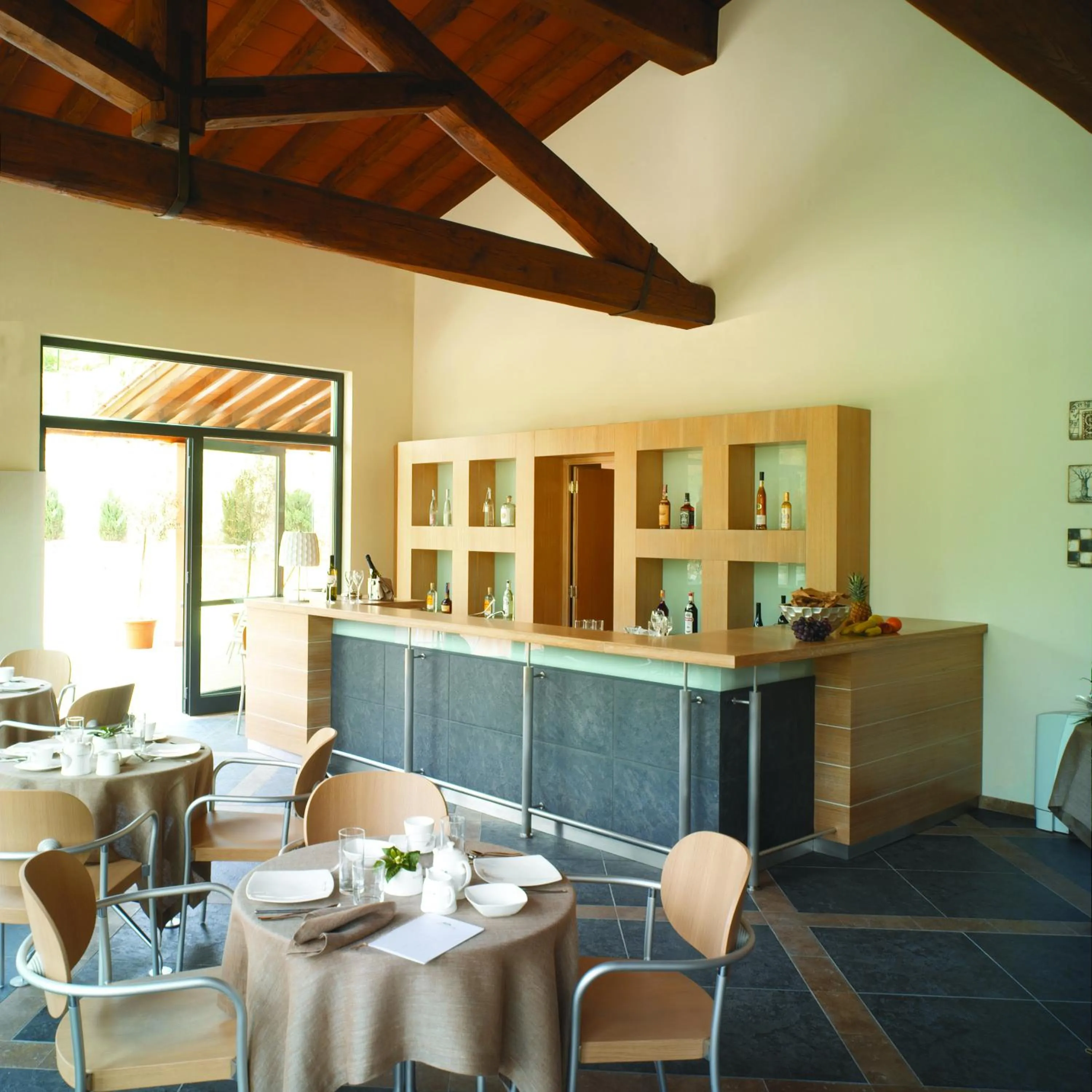 Restaurant/places to eat in Meridiana Country Hotel