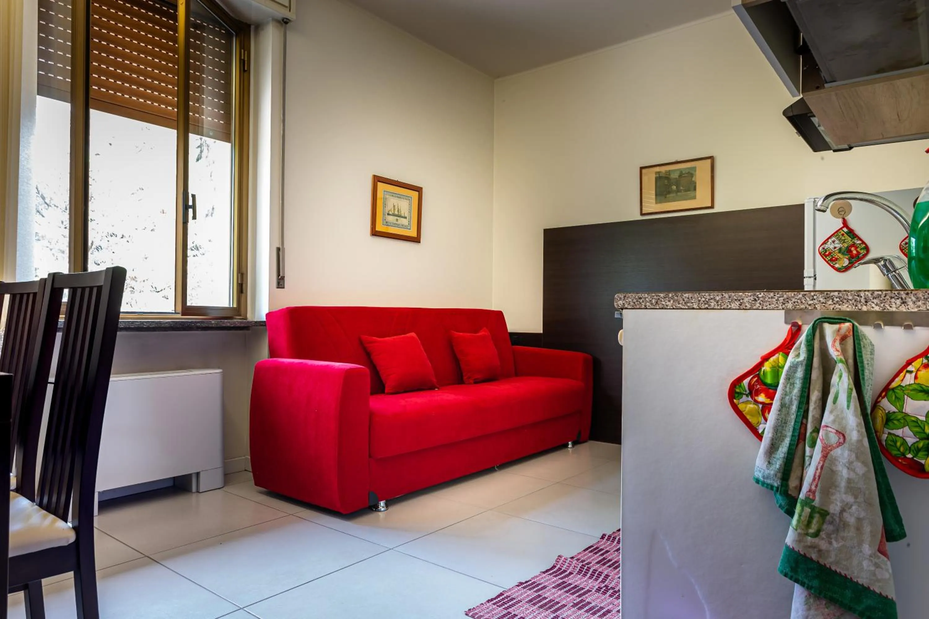 Photo of the whole room in Pasta Residence Italia Malpensa