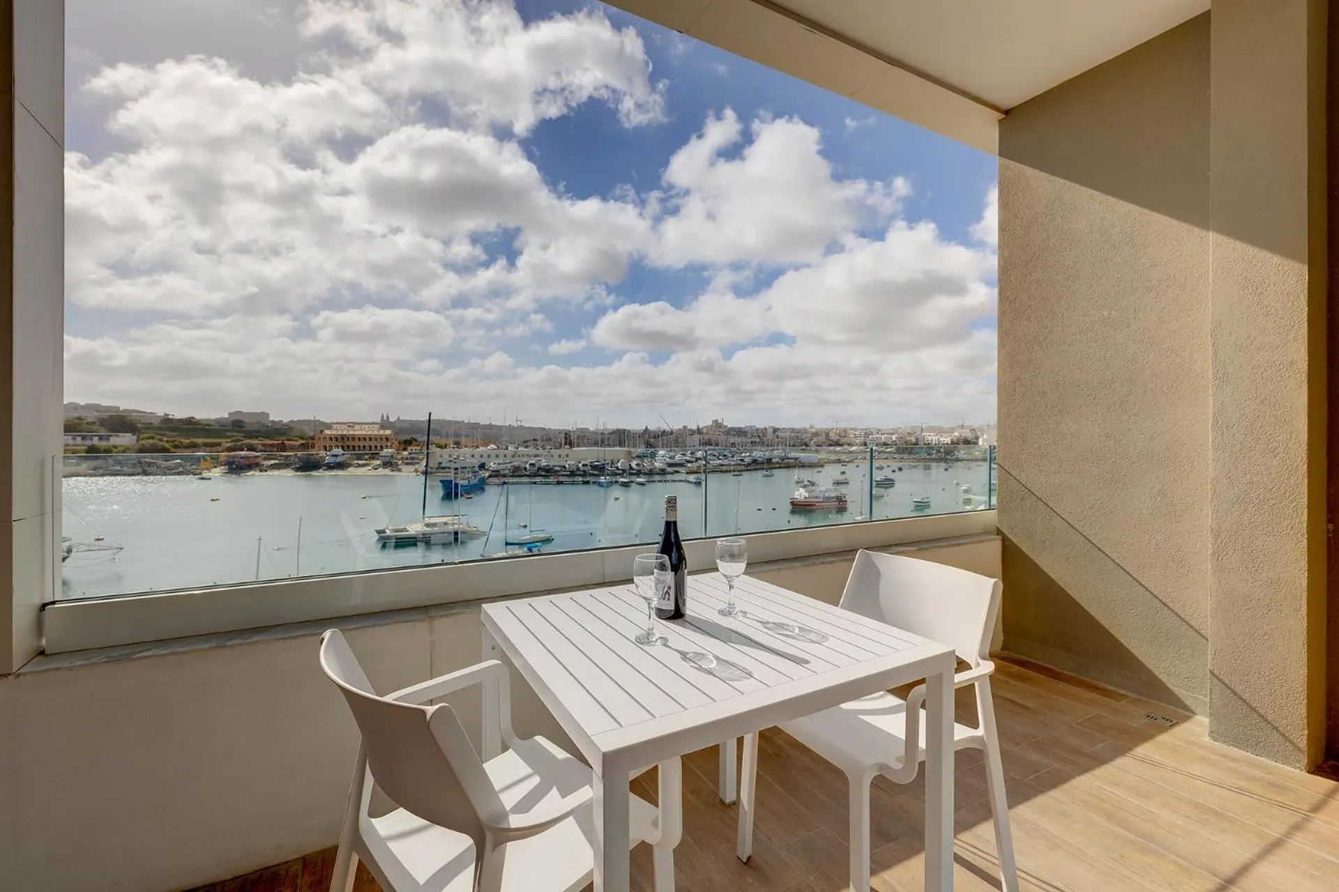 Deluxe Apartment with Valletta and Harbour Views