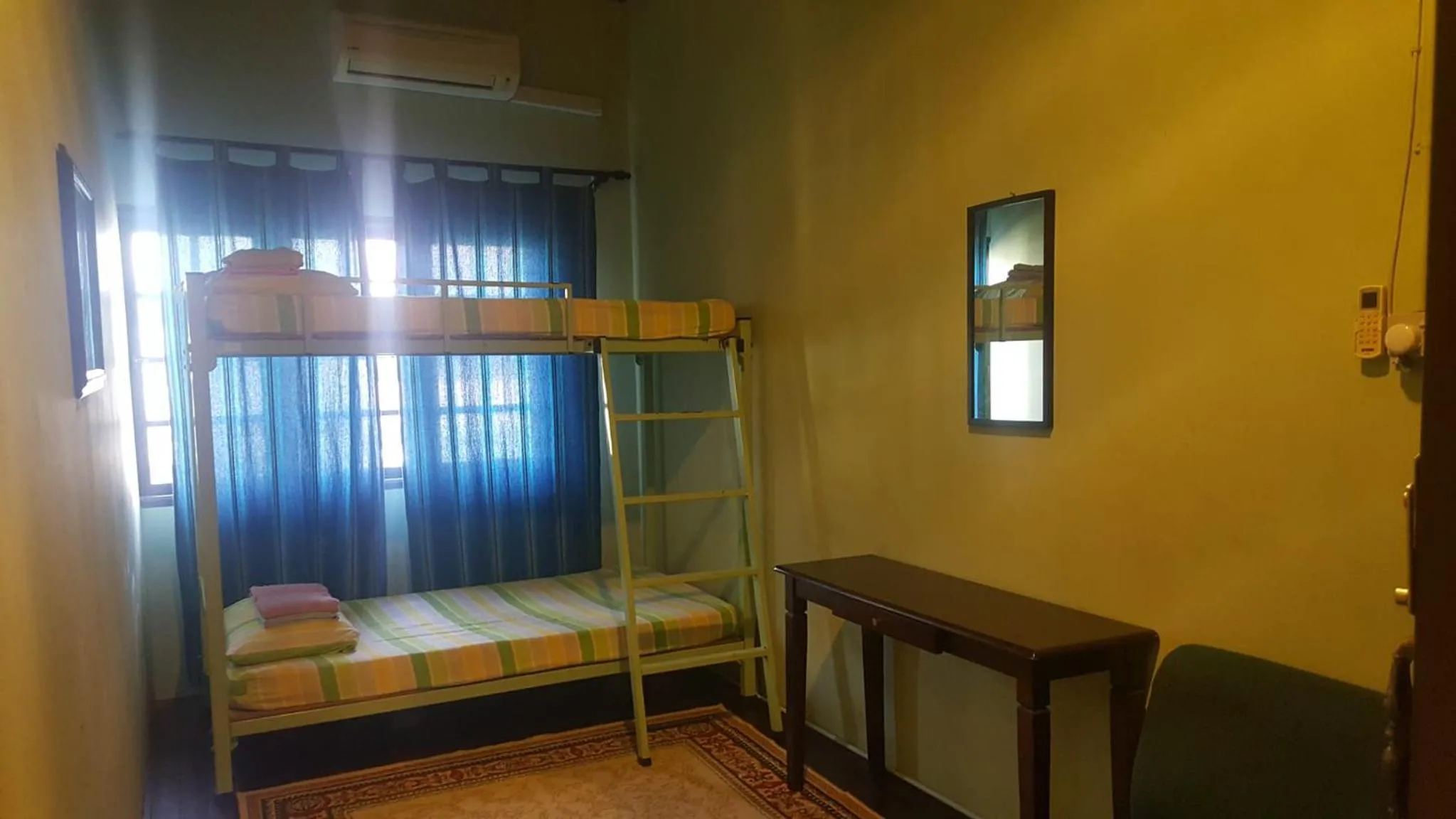 Bedroom, Bed in Marco Polo Guest House