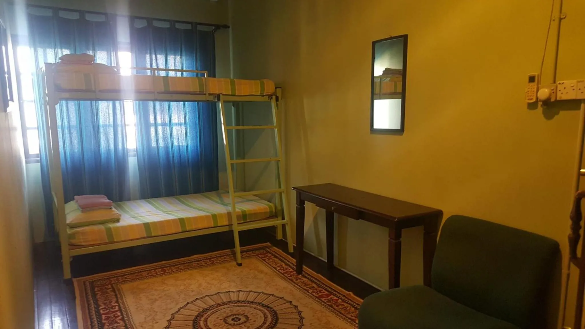Bedroom, Bed in Marco Polo Guest House