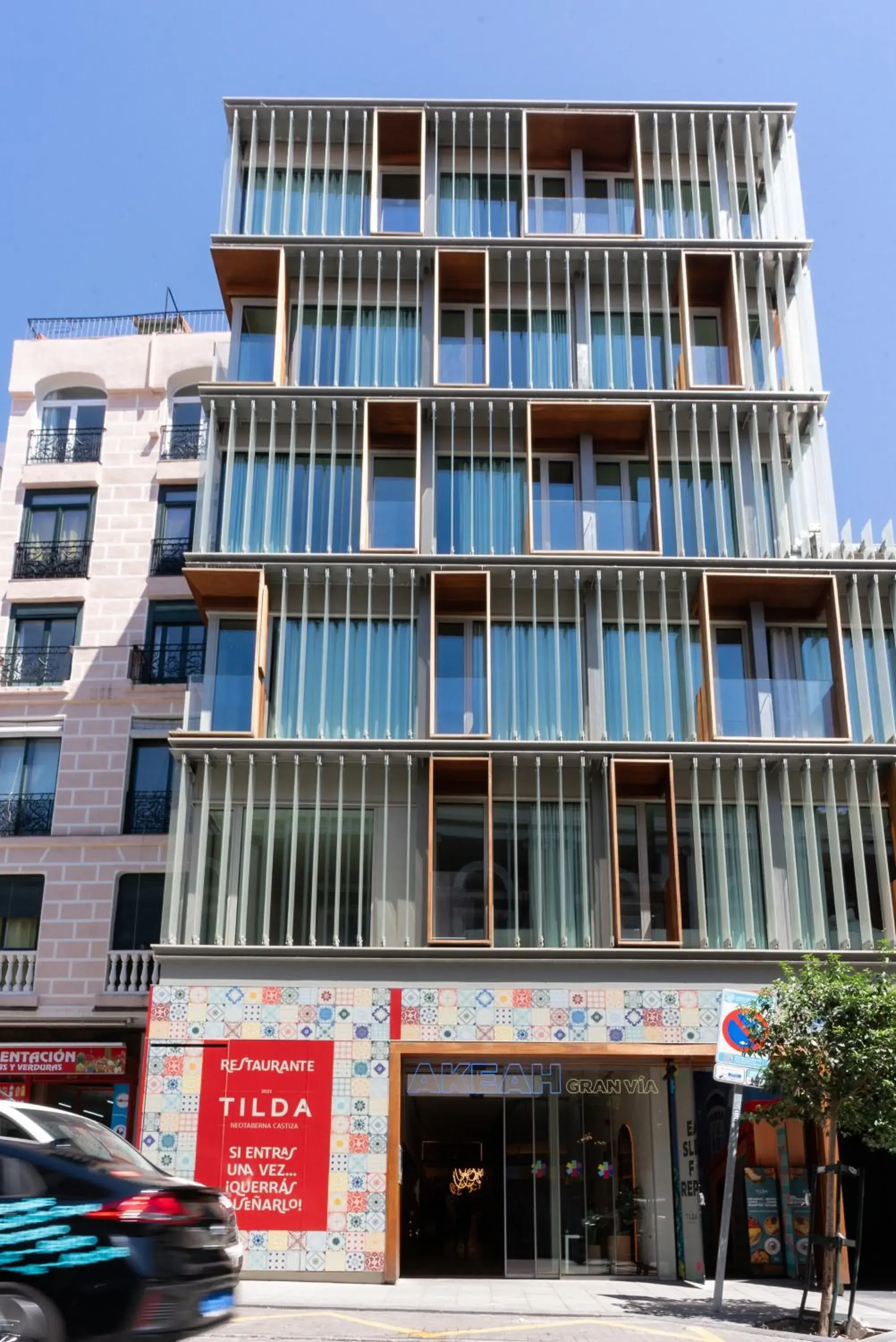 Property building in Akeah Hotel Gran Vía Property building in Akeah Hotel Gran Vía