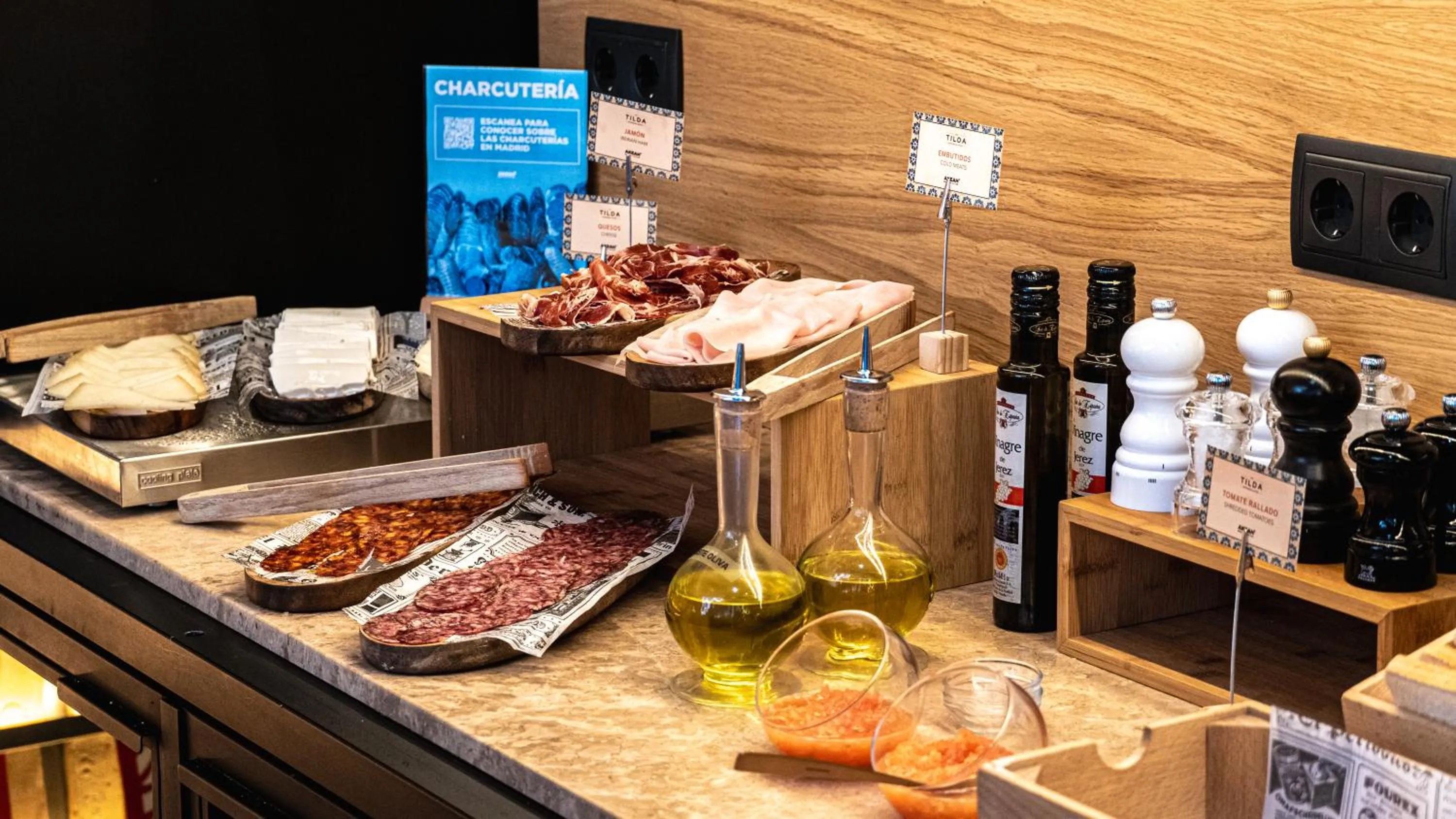 Breakfast in Akeah Hotel Gran Vía