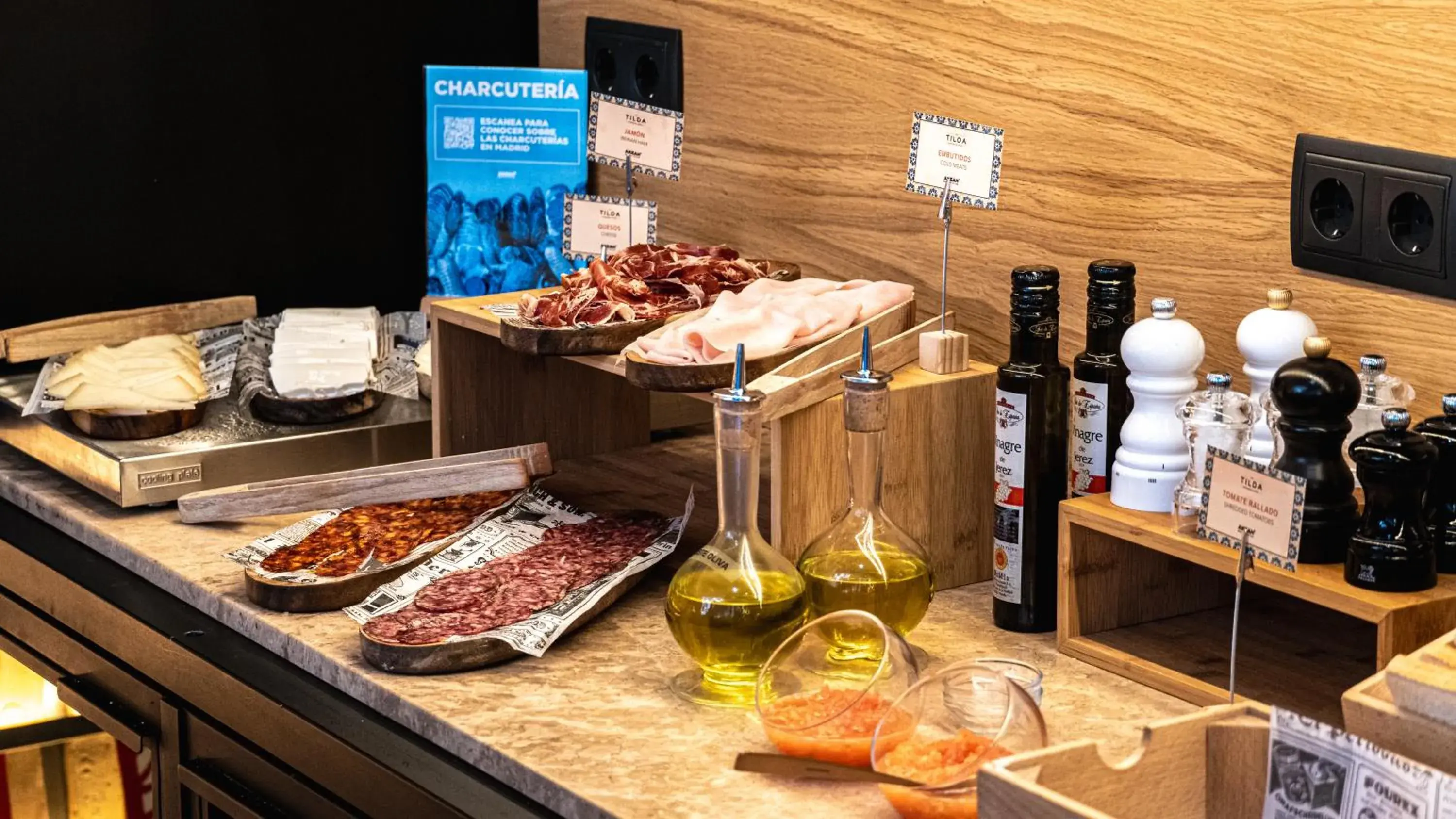 Breakfast in Akeah Hotel Gran Vía Breakfast in Akeah Hotel Gran Vía