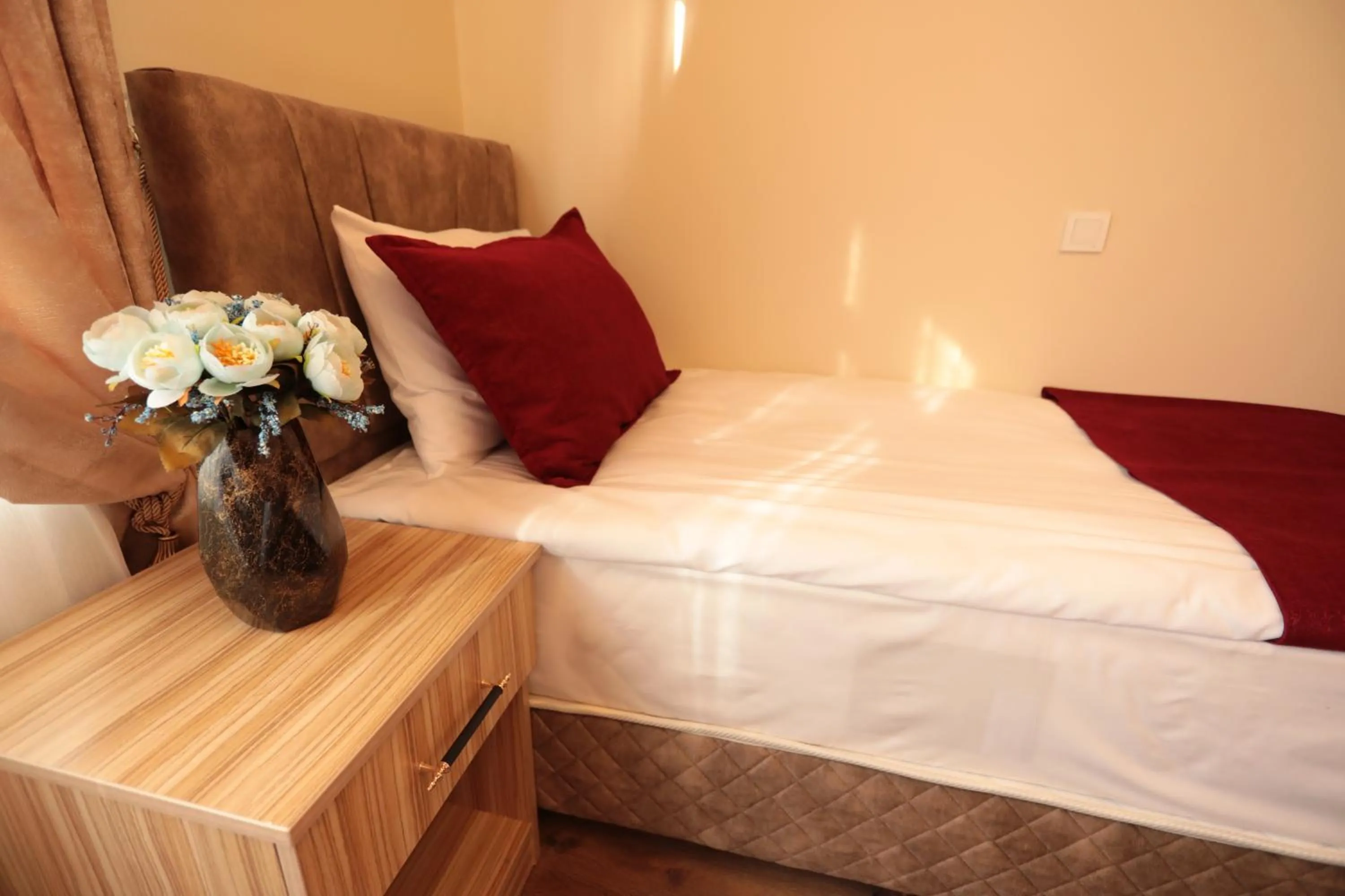 Bed in Gülec Konak Hotel