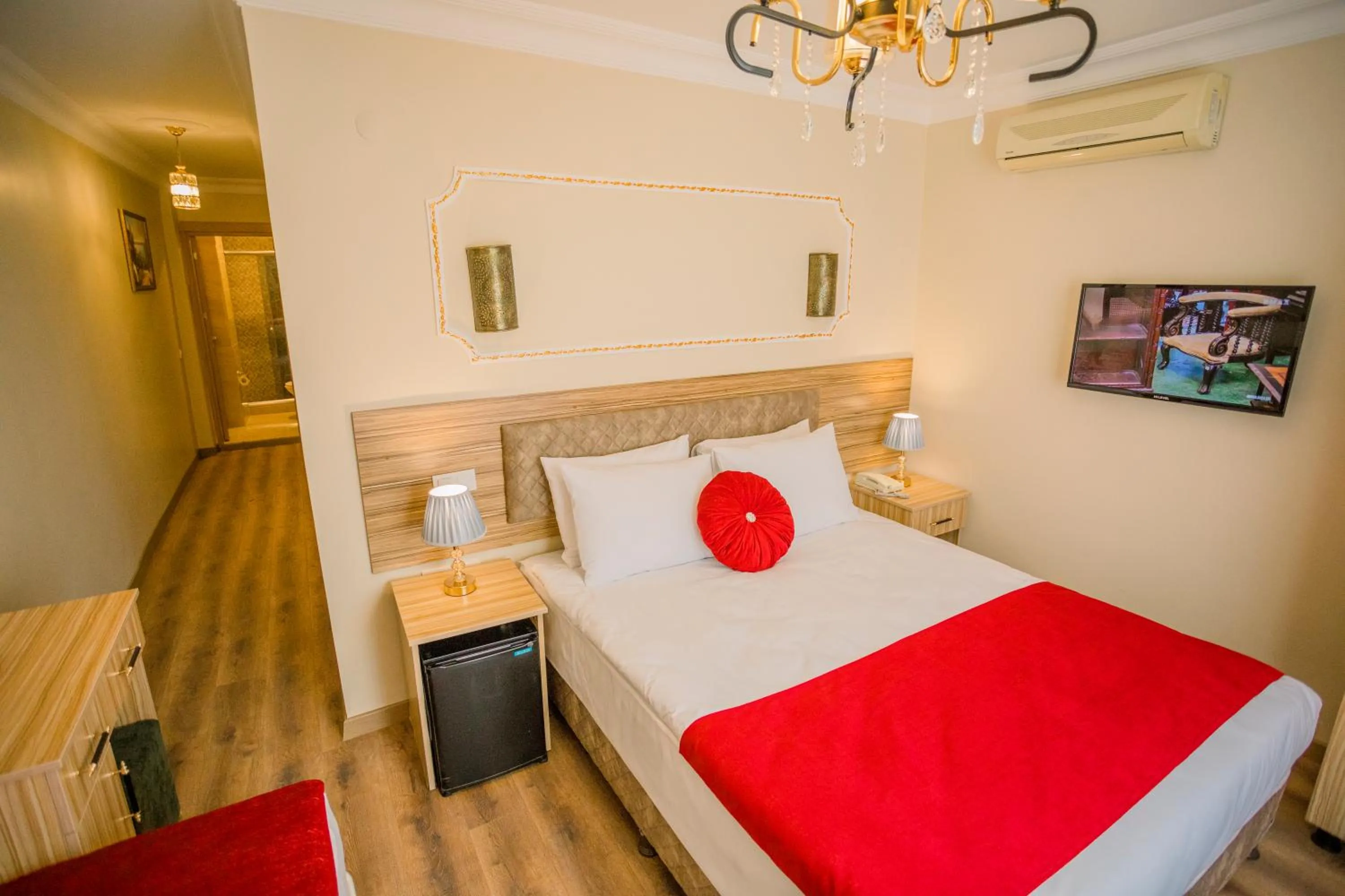 Bed in Gülec Konak Hotel