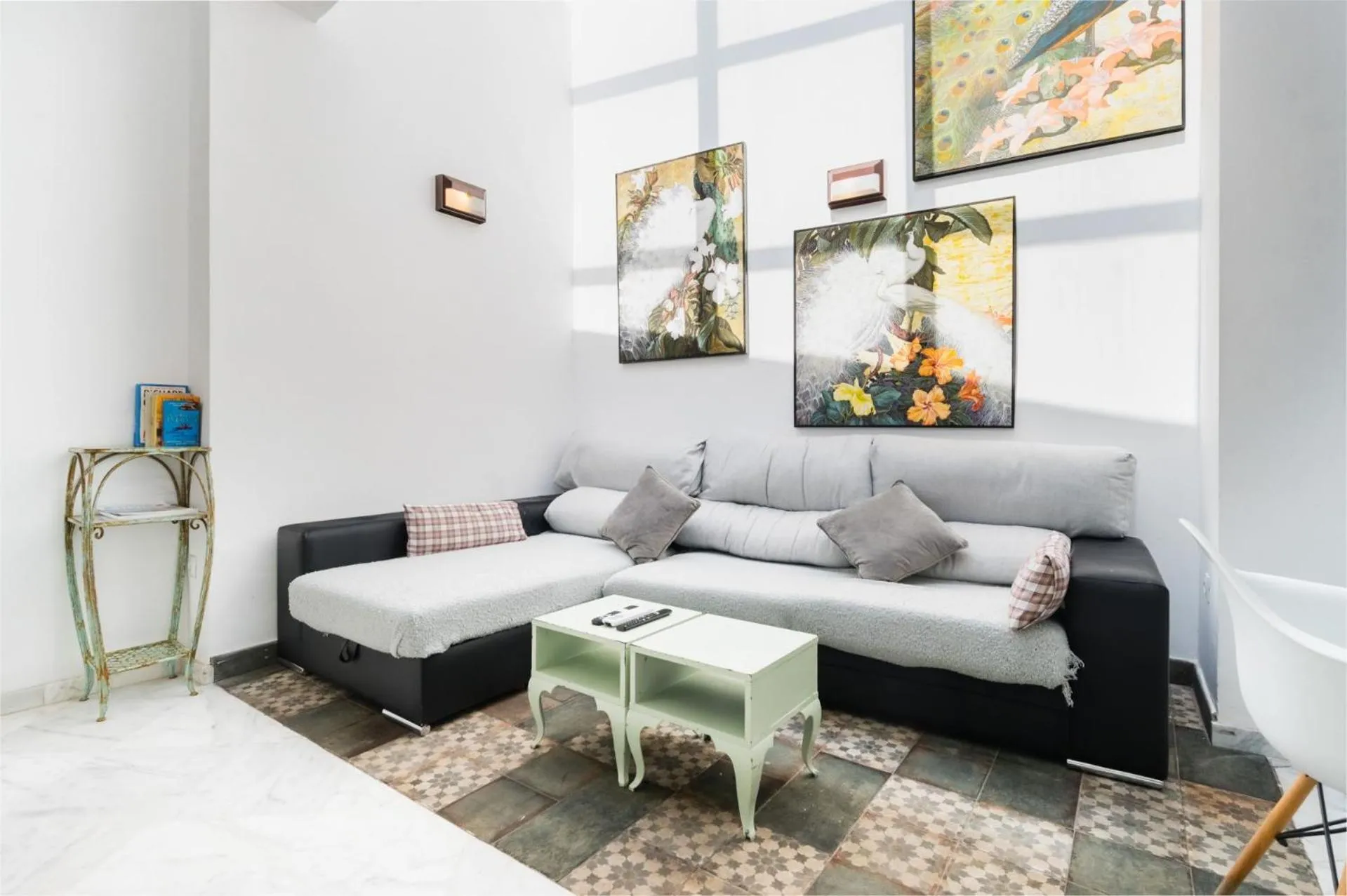 Penthouse con terraza- 2D 2B- Triana