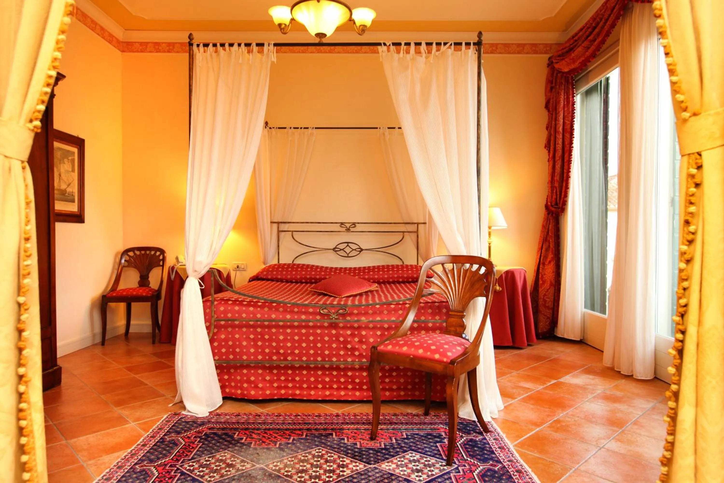Bed in Villa Fiorita