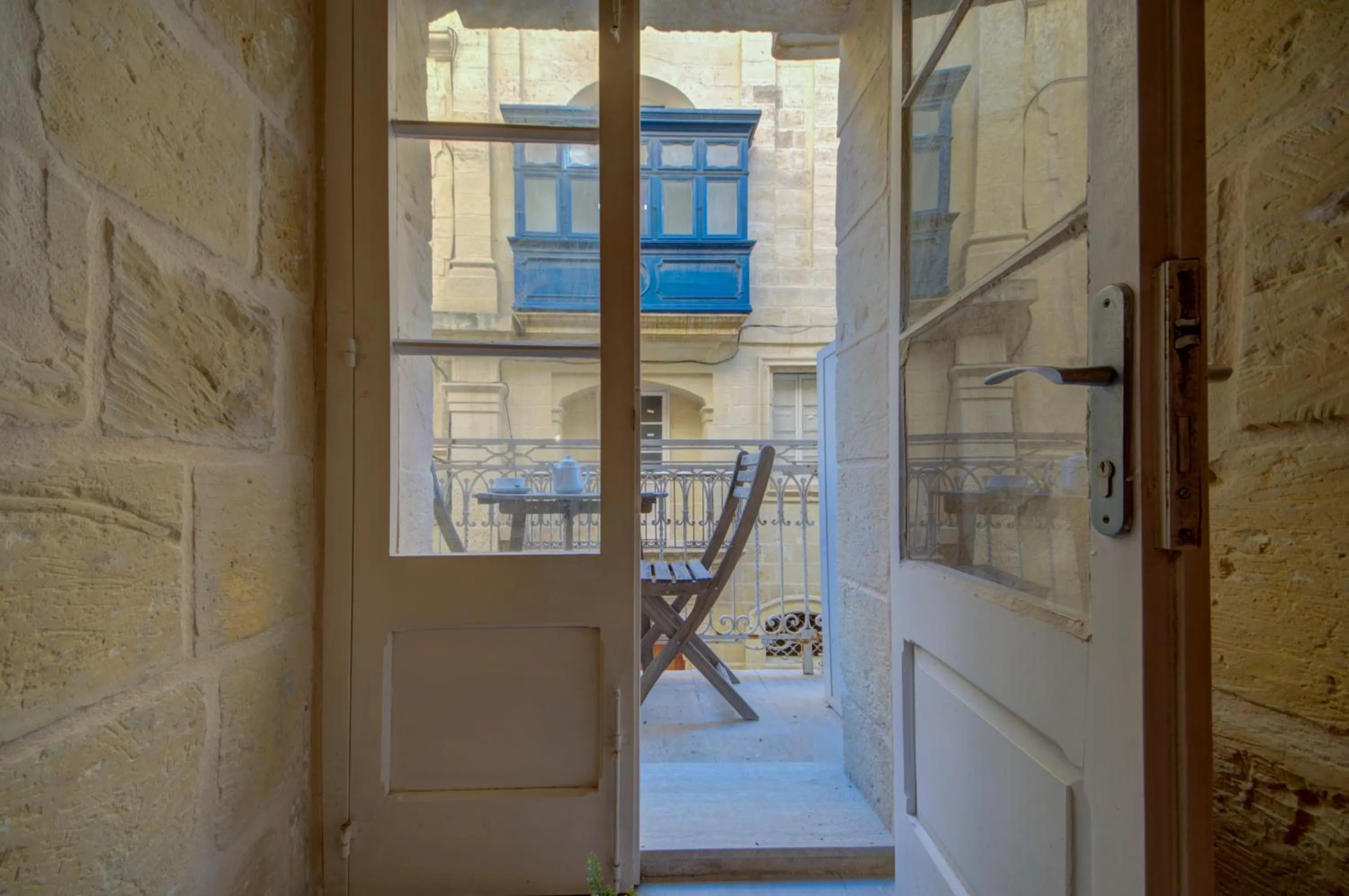 Day in Tritoni Harbour suites - Valletta