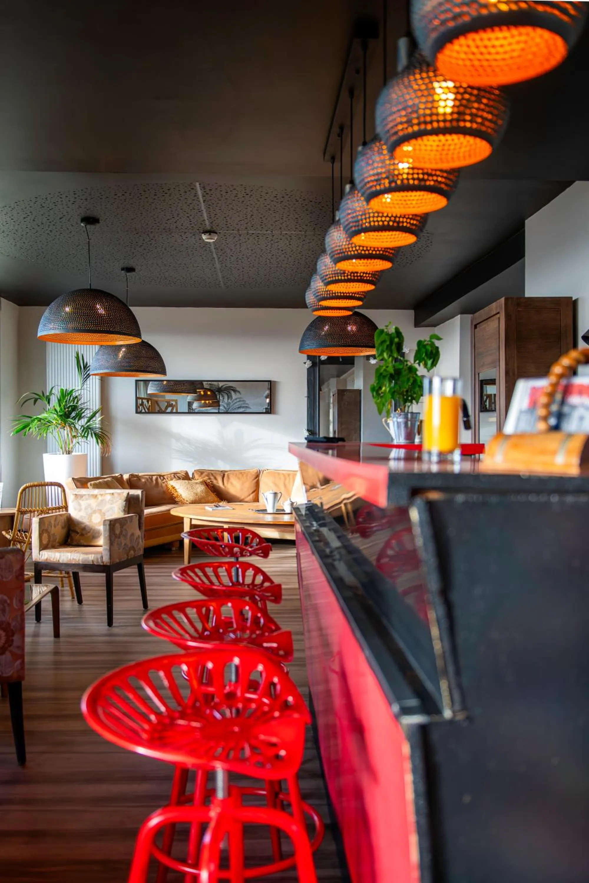 Lounge or bar in Hôtel Le Grand Barnum