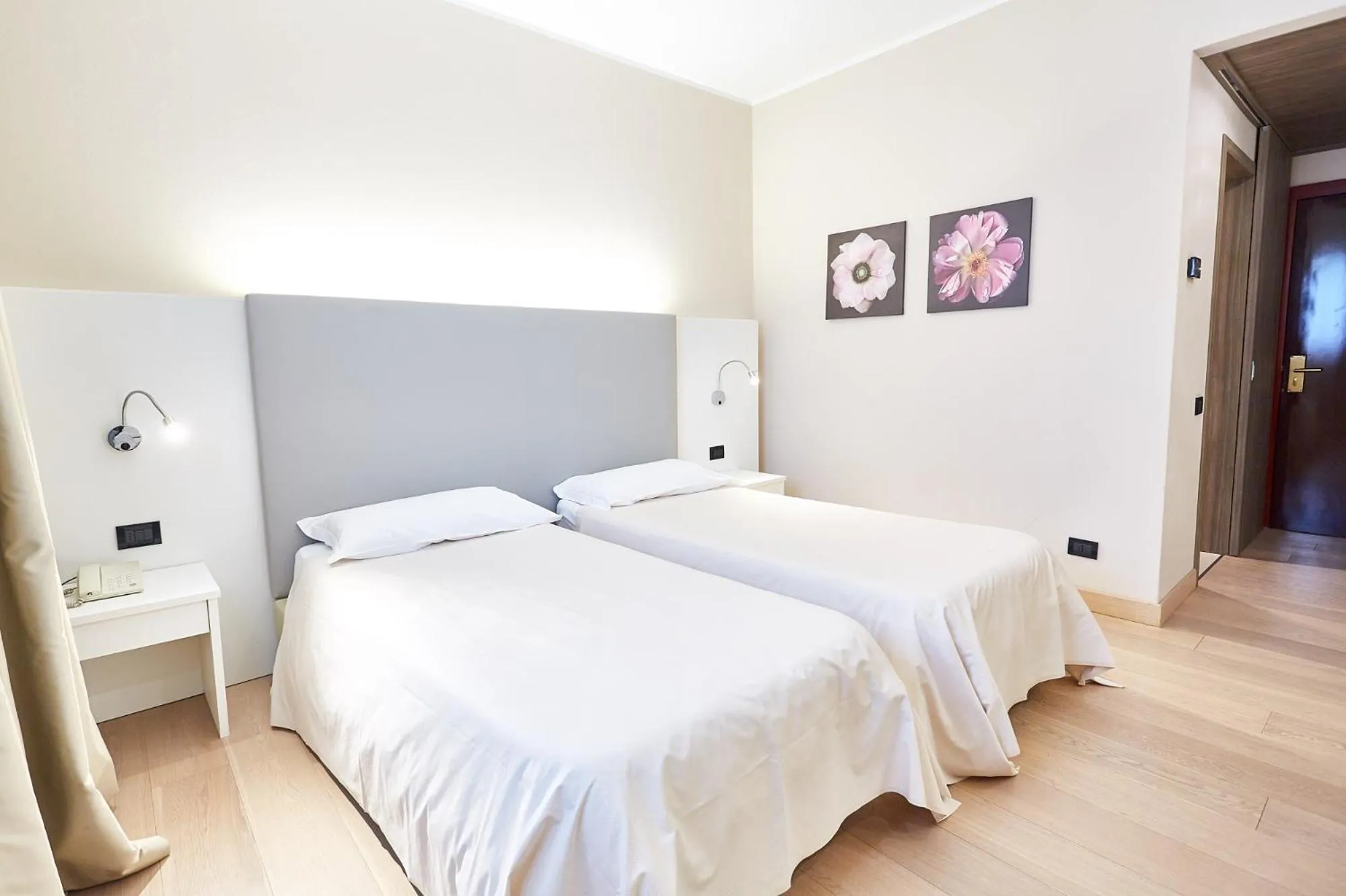 Bed in Ferretti MajesticHouse