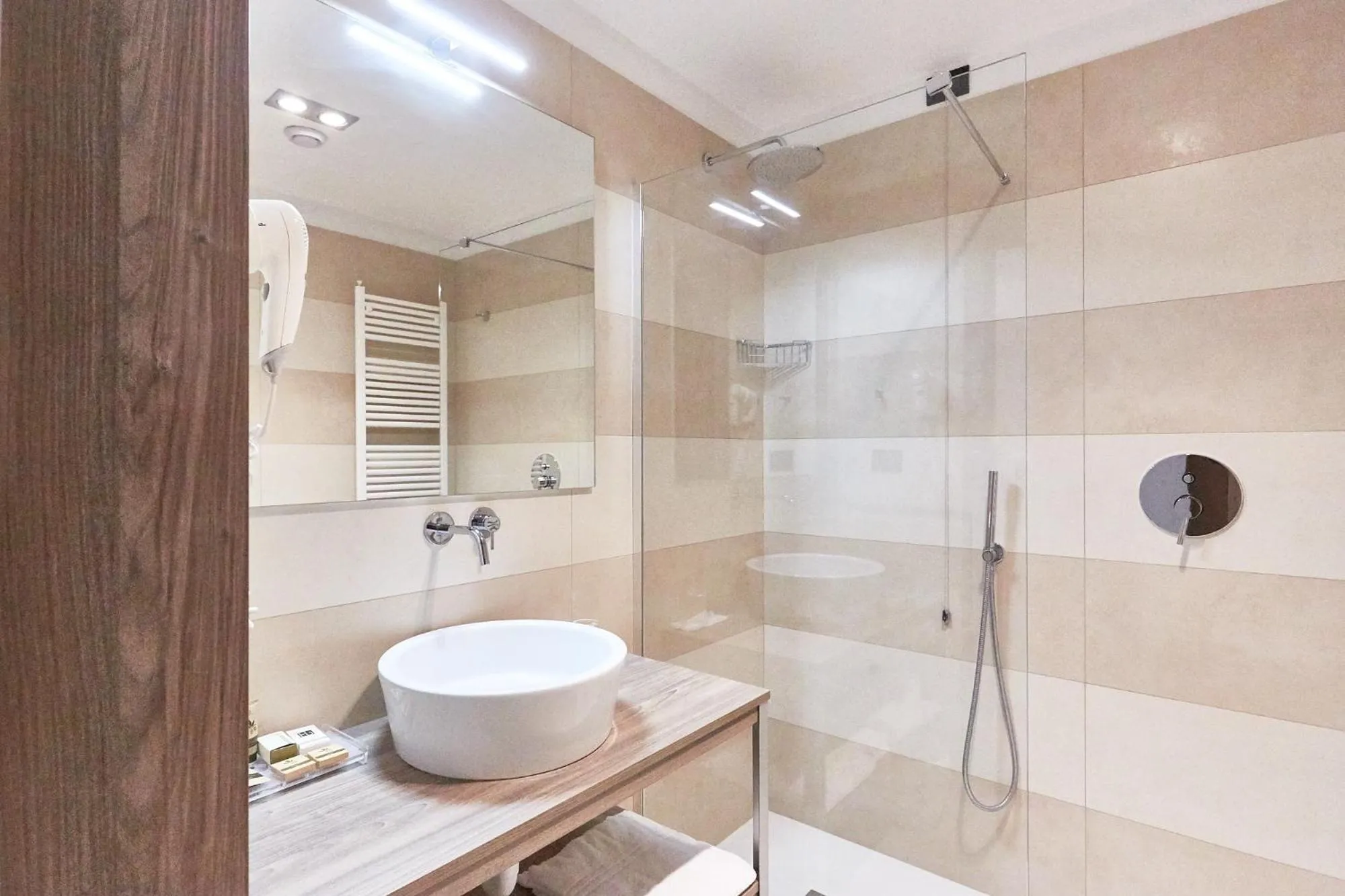 Bathroom in Ferretti MajesticHouse