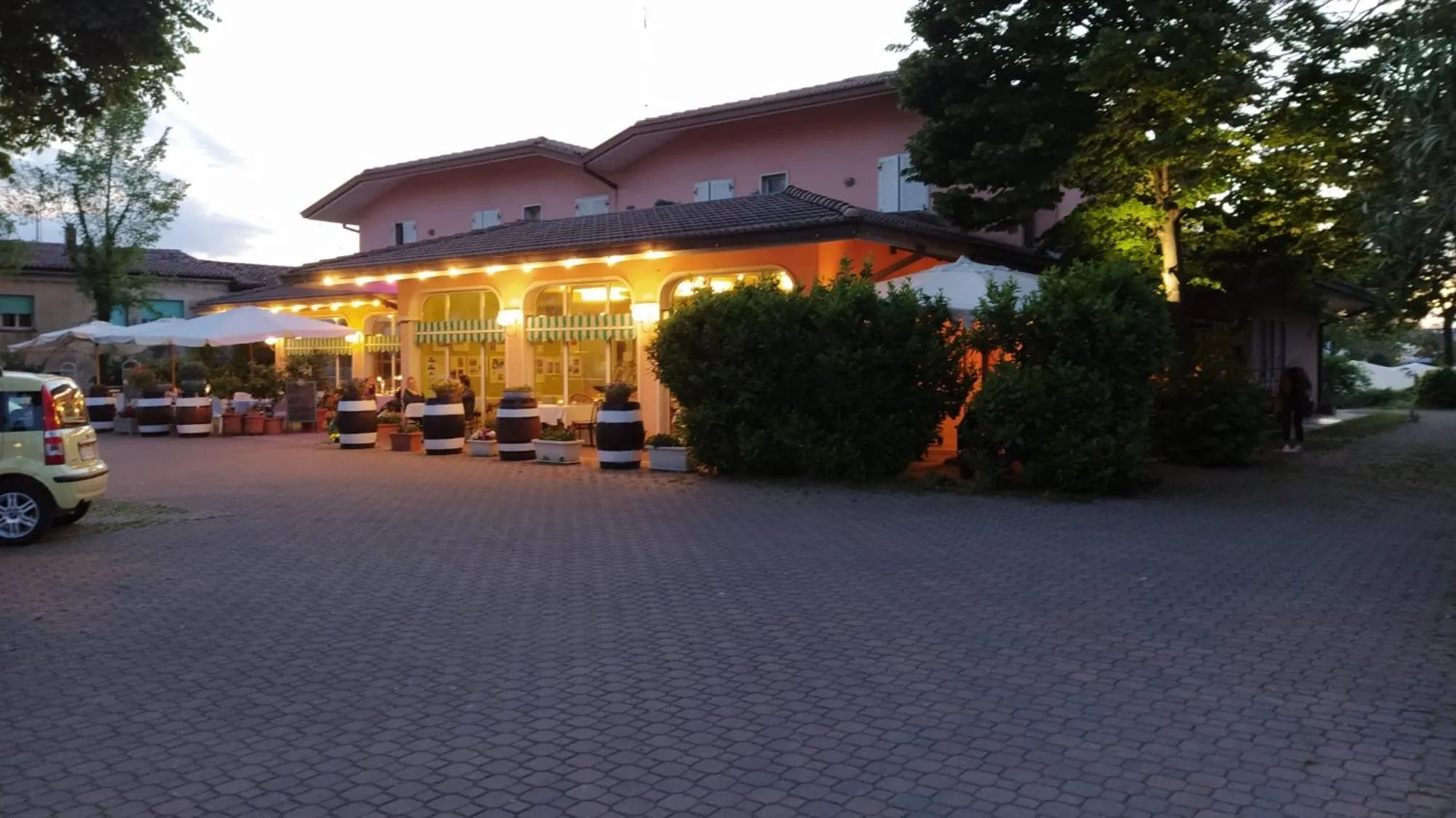 Property building in Hotel Ristorante alla Campagna