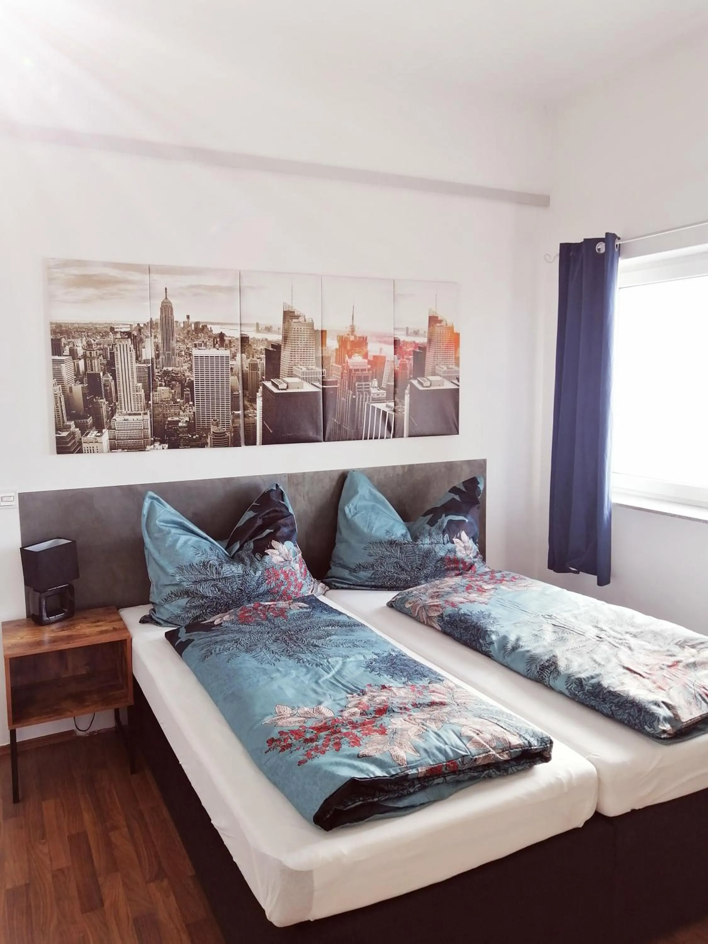 Bed in Motel Graz Ost I Free Parking I Self Check-in