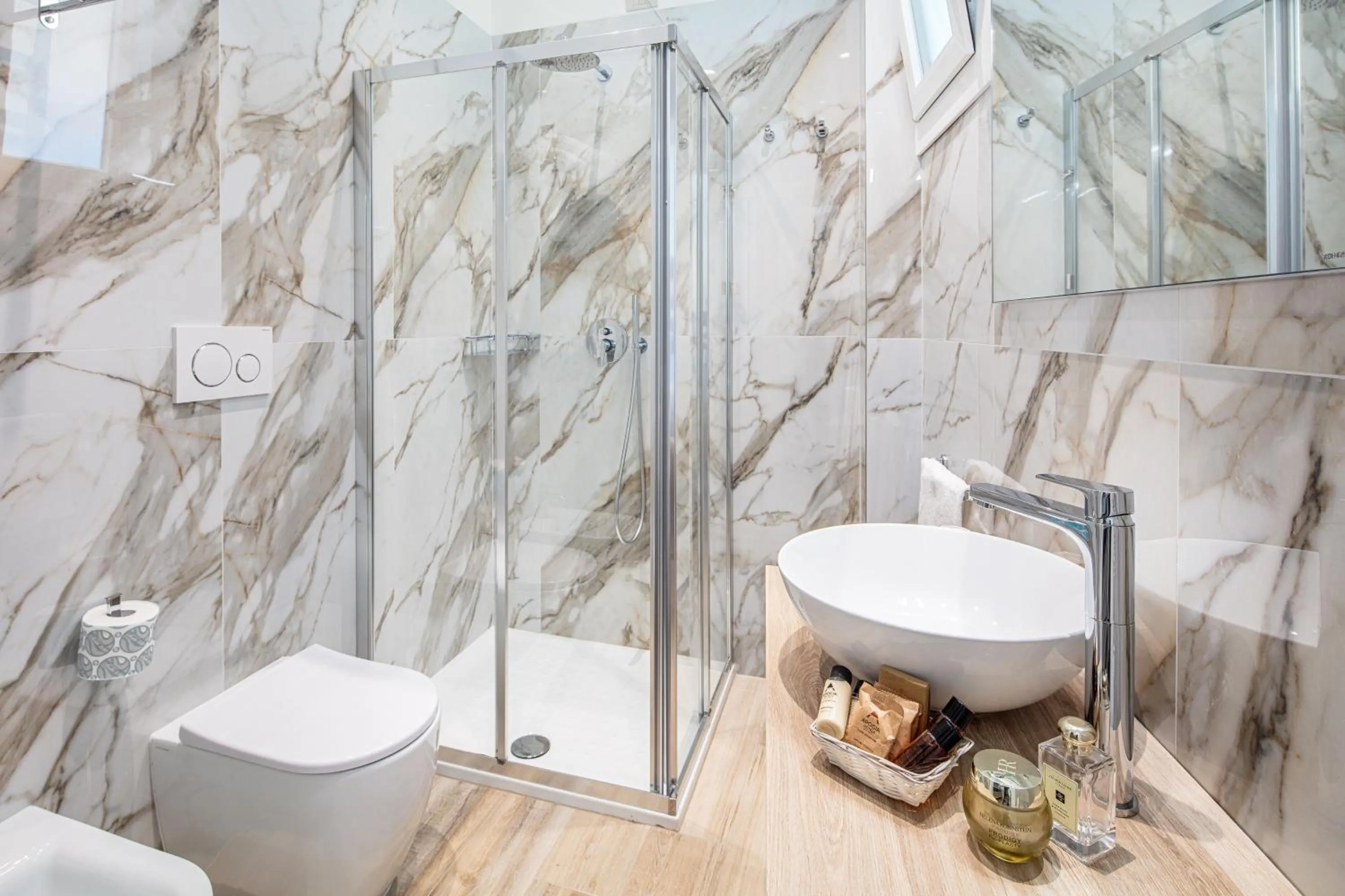 Property building in Hotel Excelsior