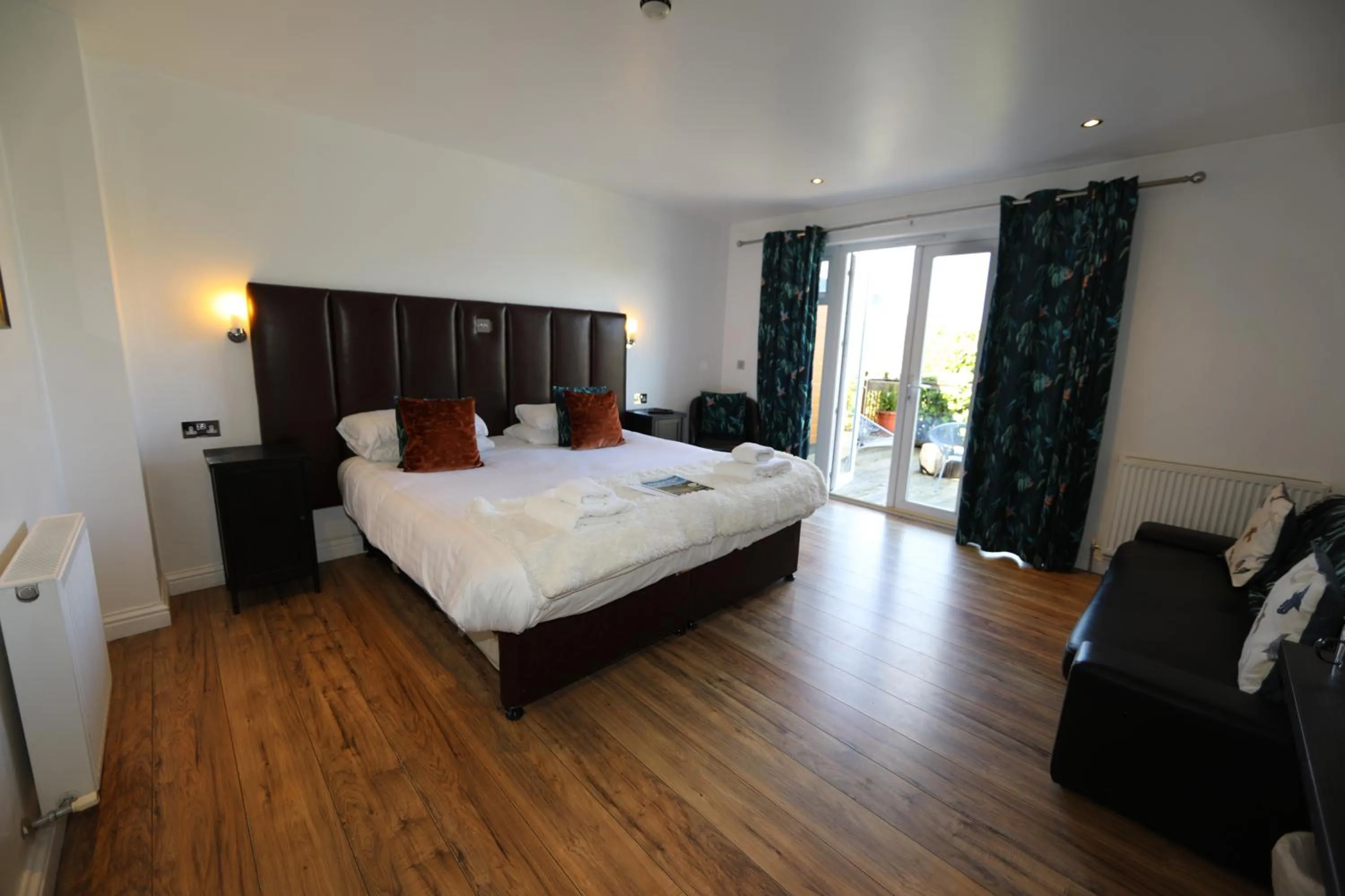 Bed in The Inn on the Loch