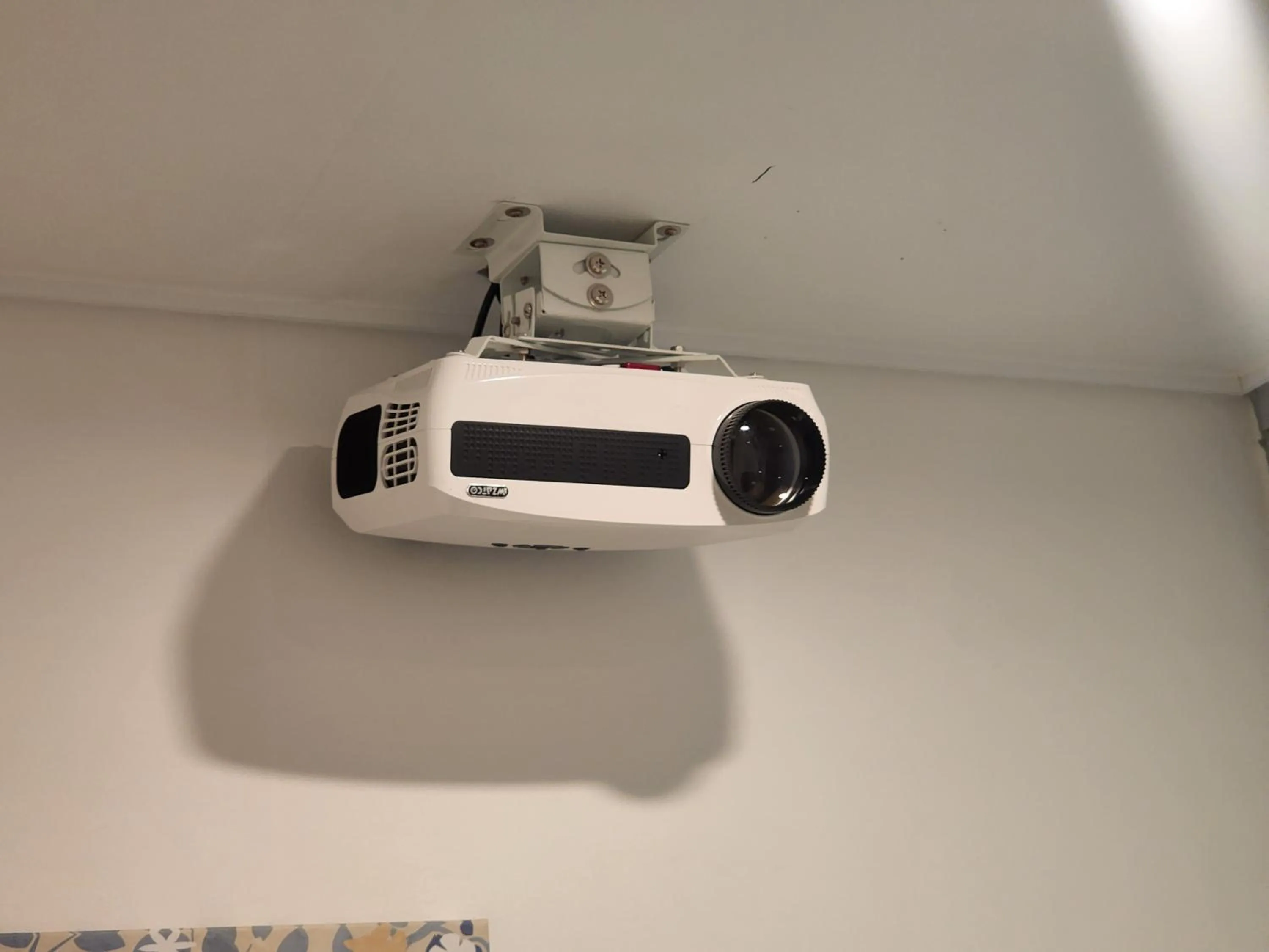 TV and multimedia in OYO Hostel Myeongdong 2