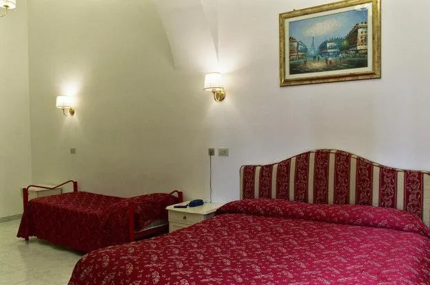 Photo of the whole room, Bed in Hotel Euro Quiris
