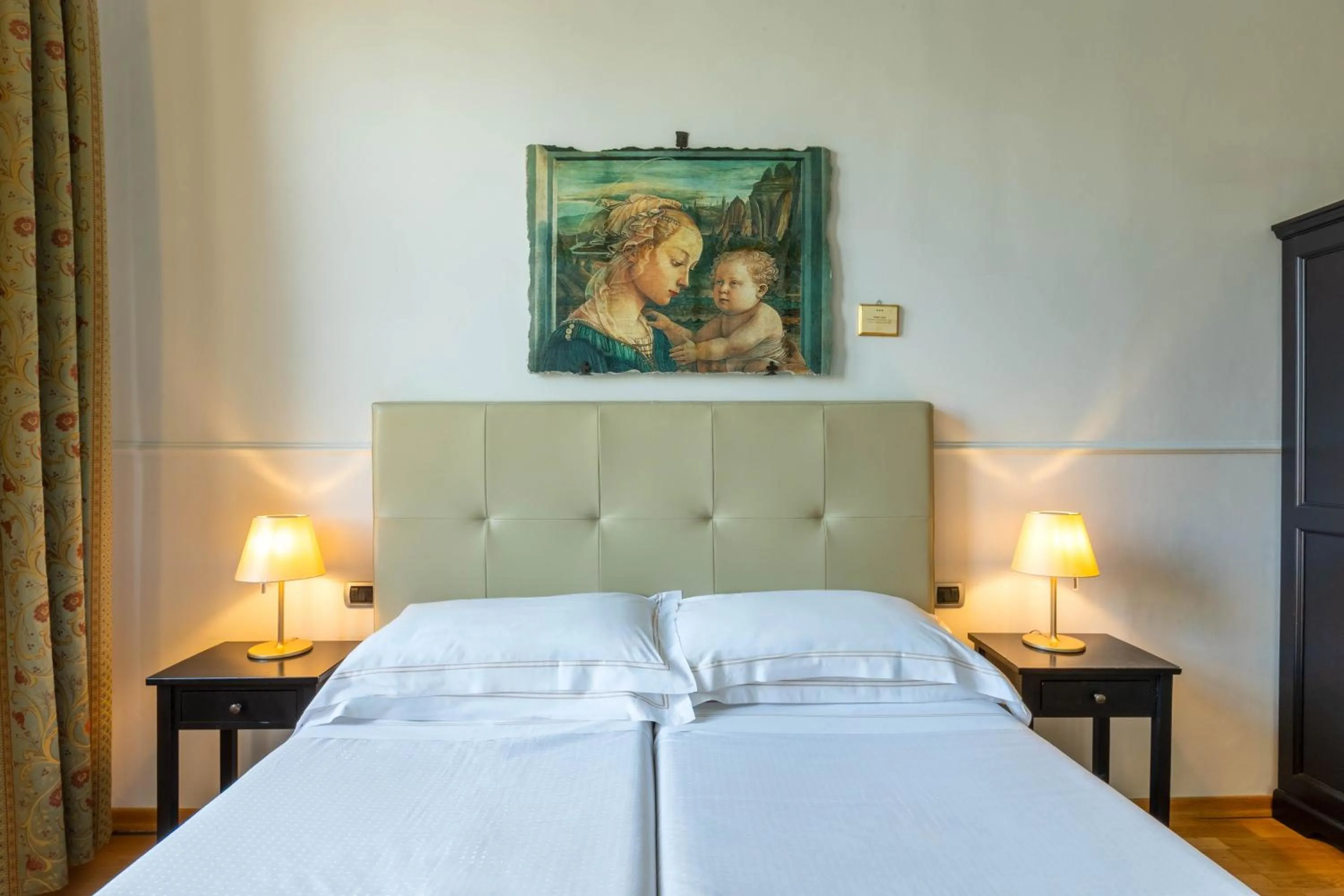 Bedroom, Bed in Relais Hotel Centrale "Dimora Storica"