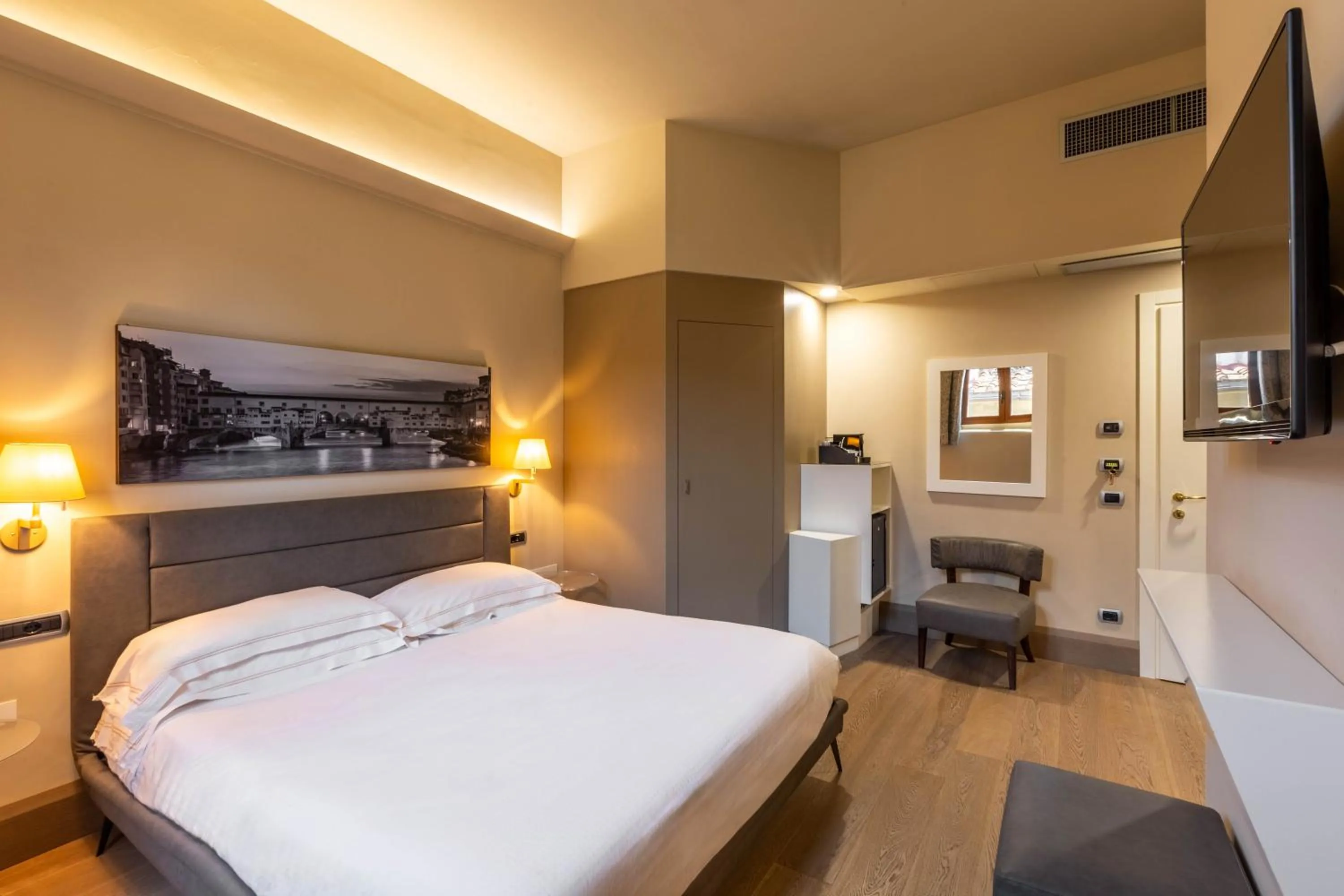 Bedroom, Bed in Relais Hotel Centrale "Dimora Storica"