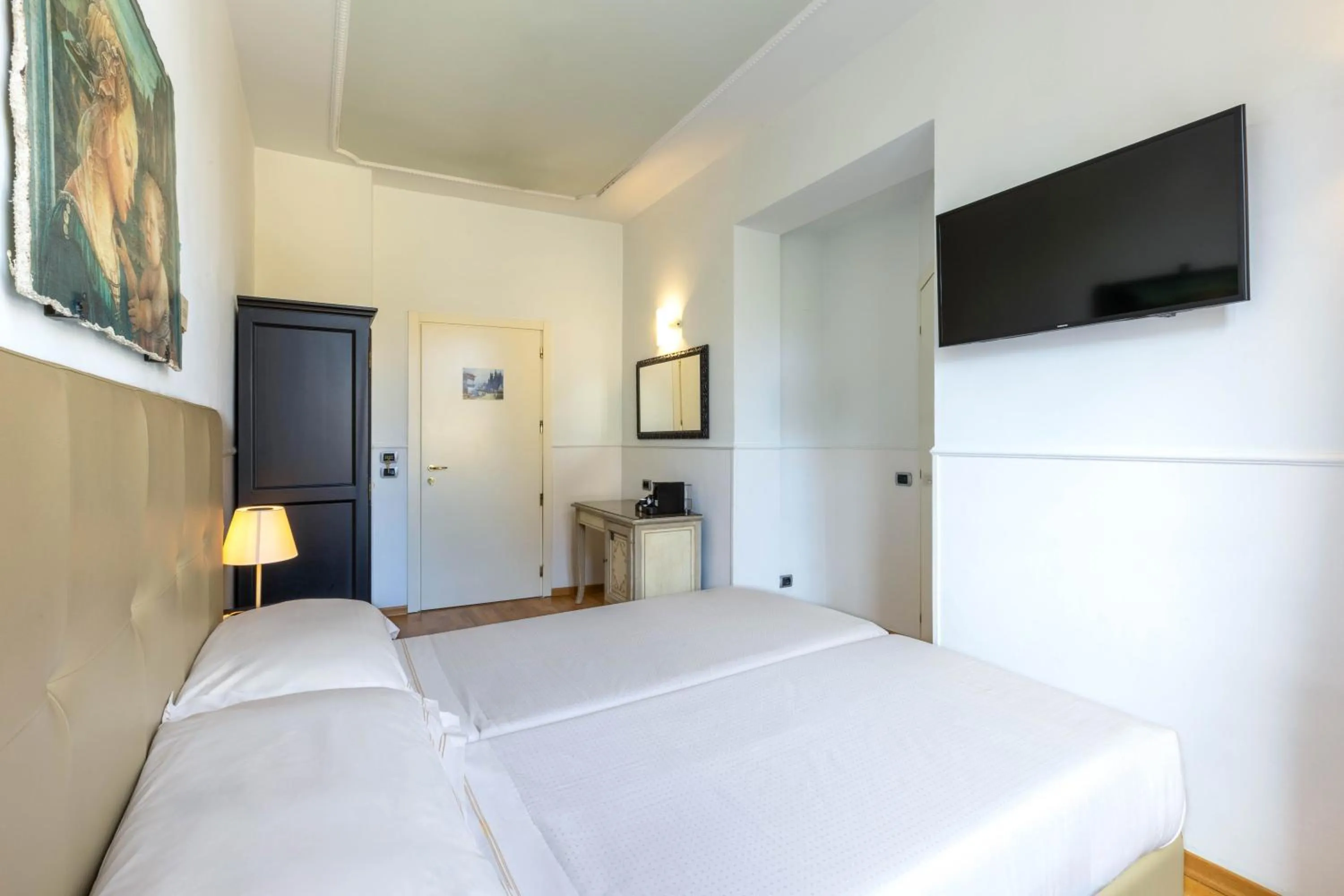 Bedroom, Bed in Relais Hotel Centrale "Dimora Storica"