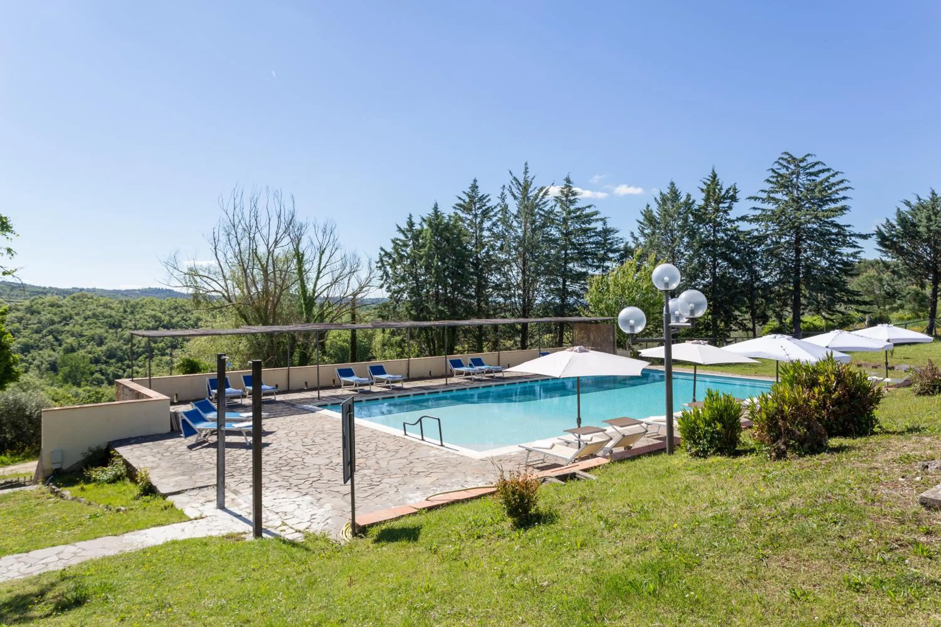 Garden in Villa Casafrassi -ONLY ADULTS