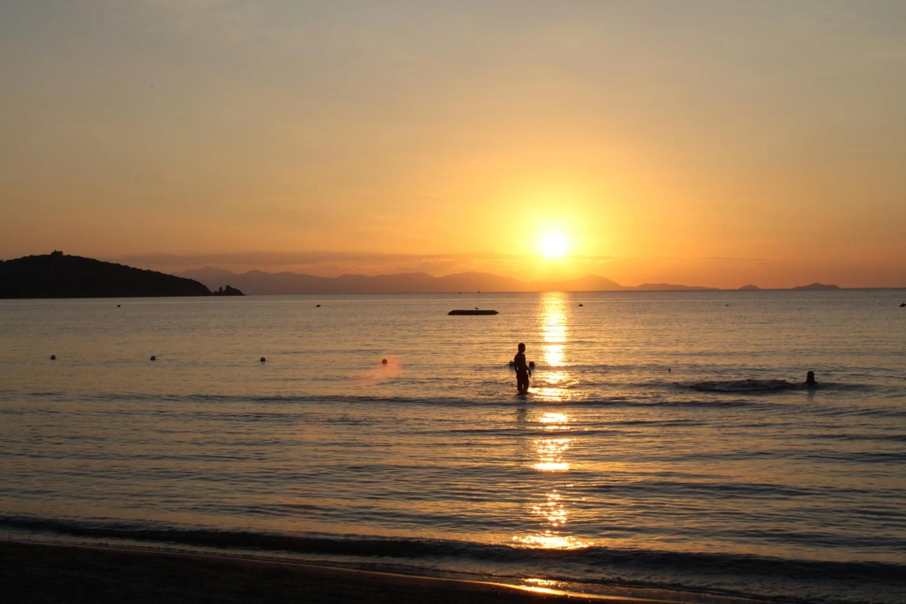 Beach in Gallia Palace Hotel - Relais & Châteaux