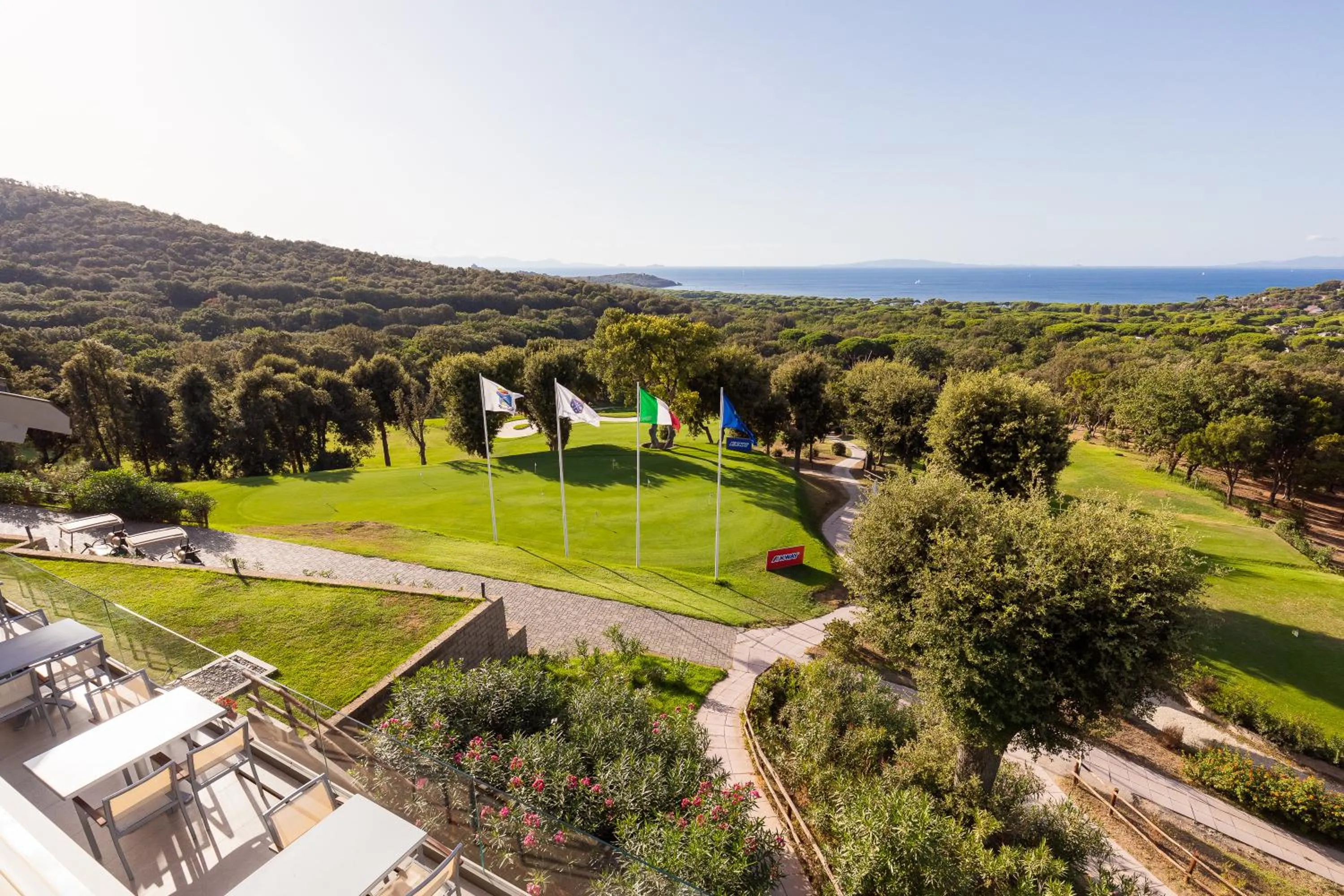 Golfcourse in Gallia Palace Hotel - Relais & Châteaux