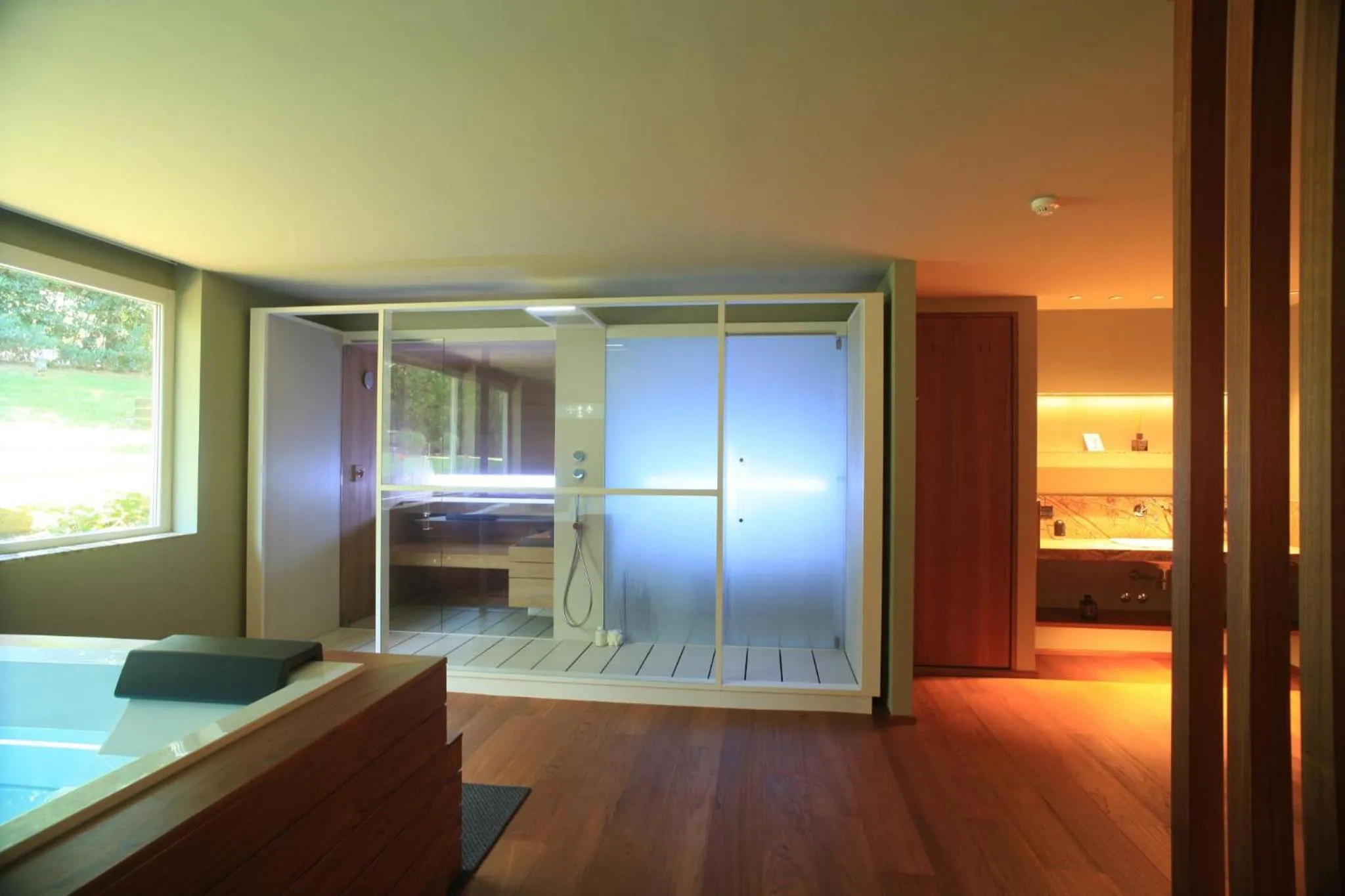 Spa and wellness centre/facilities, Bed in Gallia Palace Hotel - Relais & Châteaux