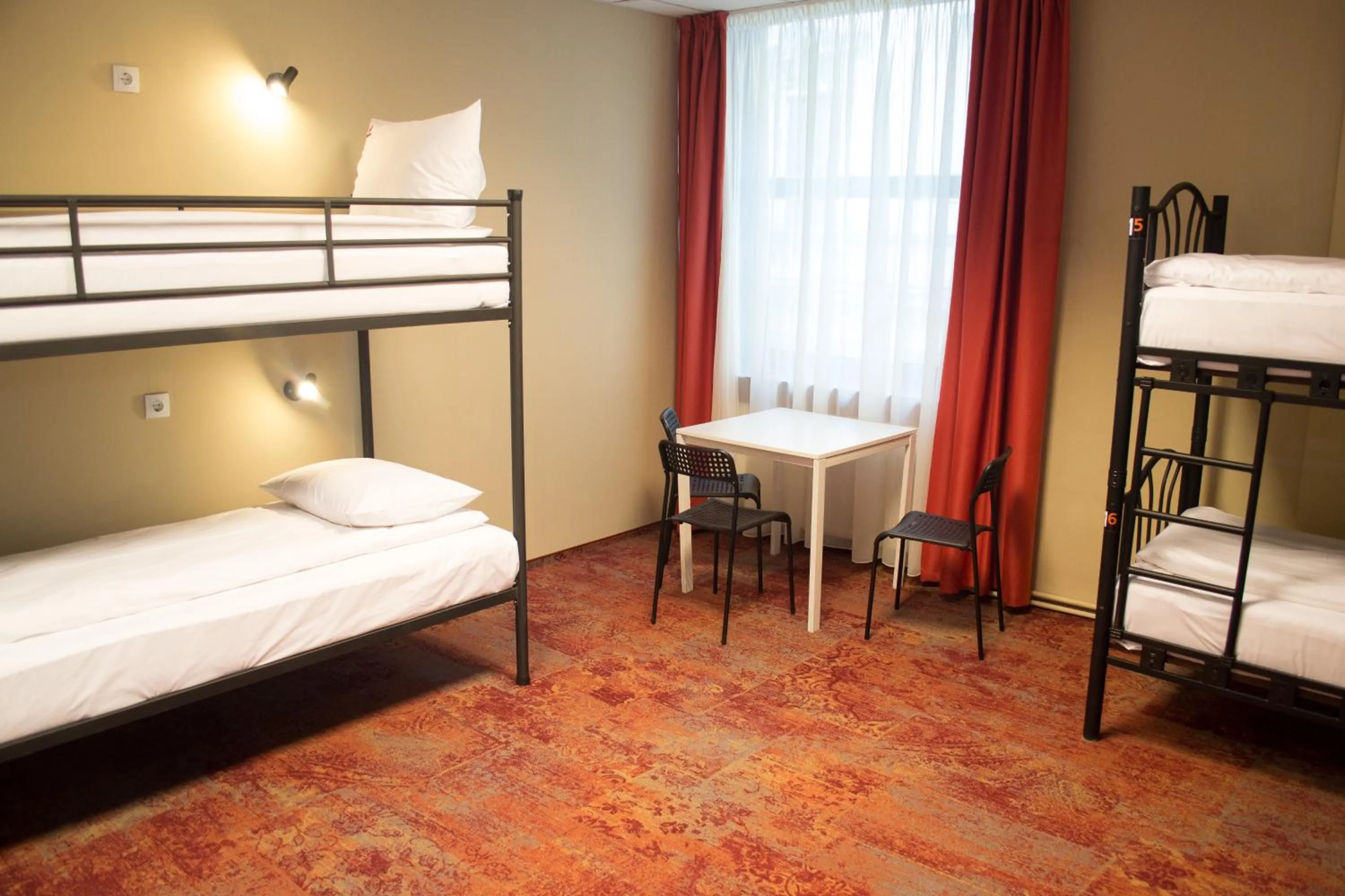 Photo of the whole room, Bed in B13 Hostel