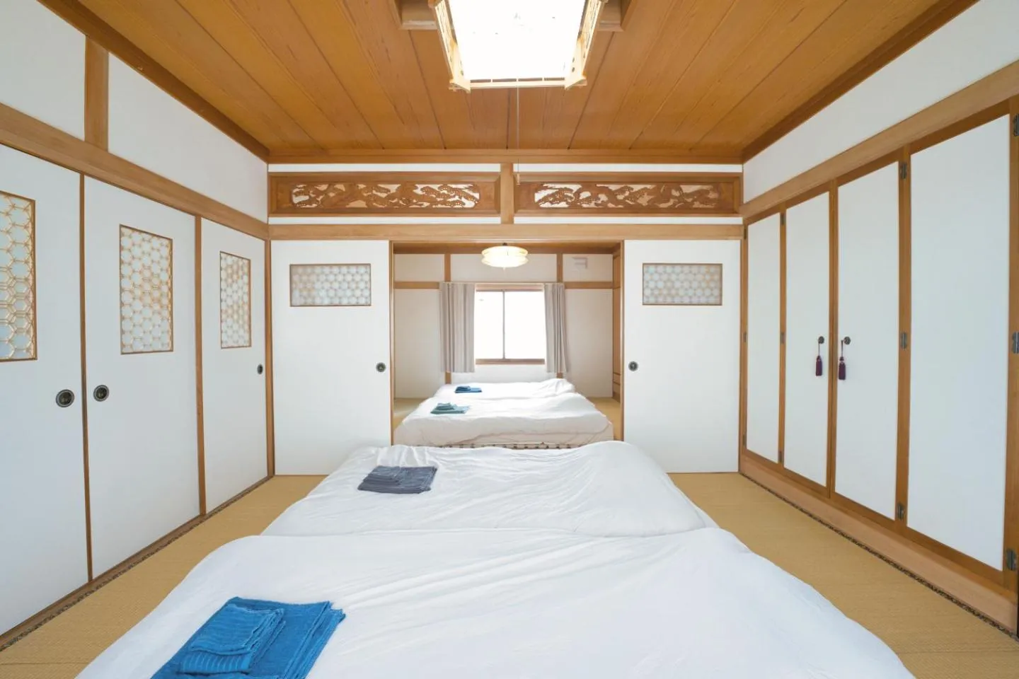 Bedroom, Bed in Maple Farm