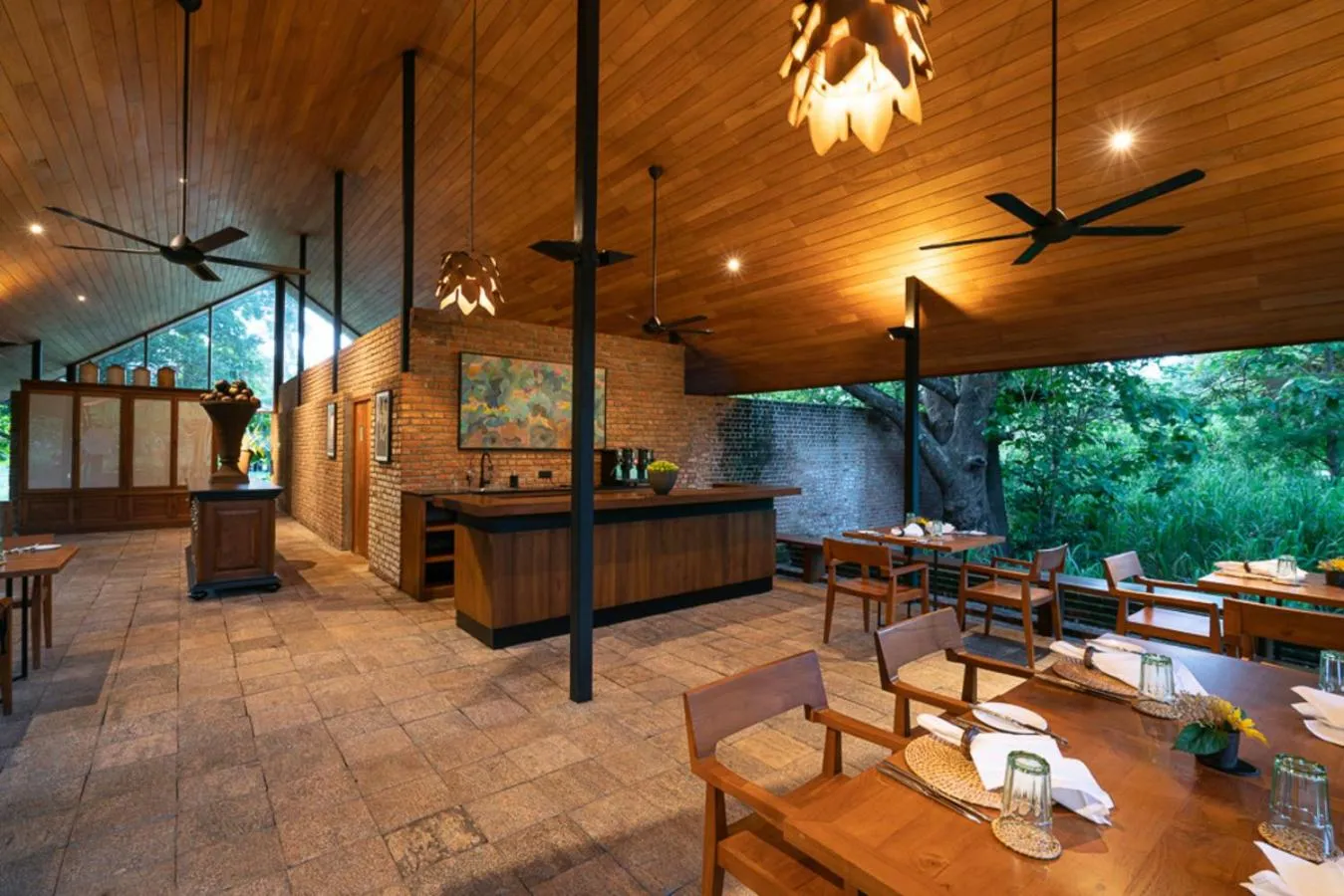 Restaurant/places to eat in Taru Villas Maia - Habarana