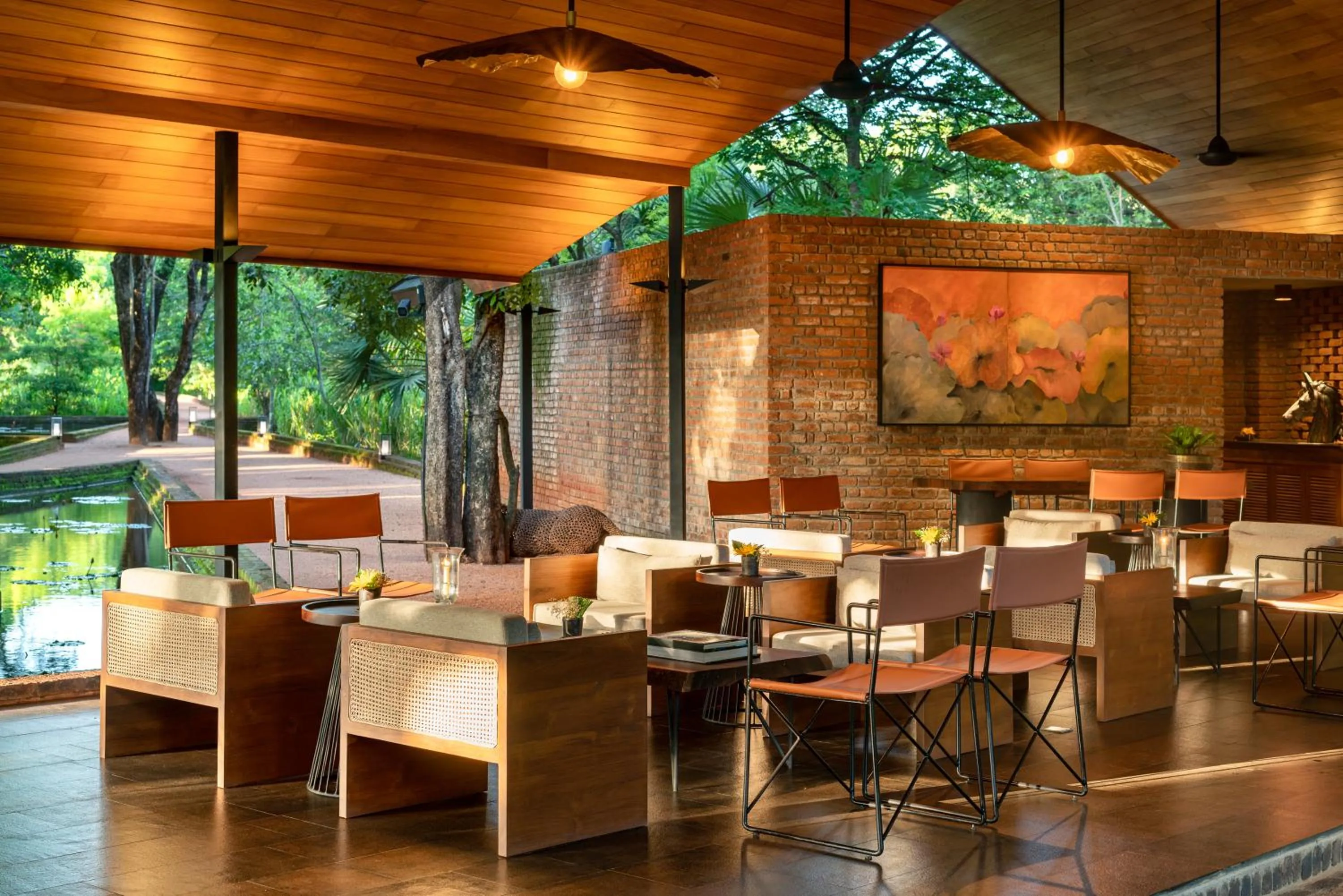 Lobby or reception in Taru Villas Maia - Habarana