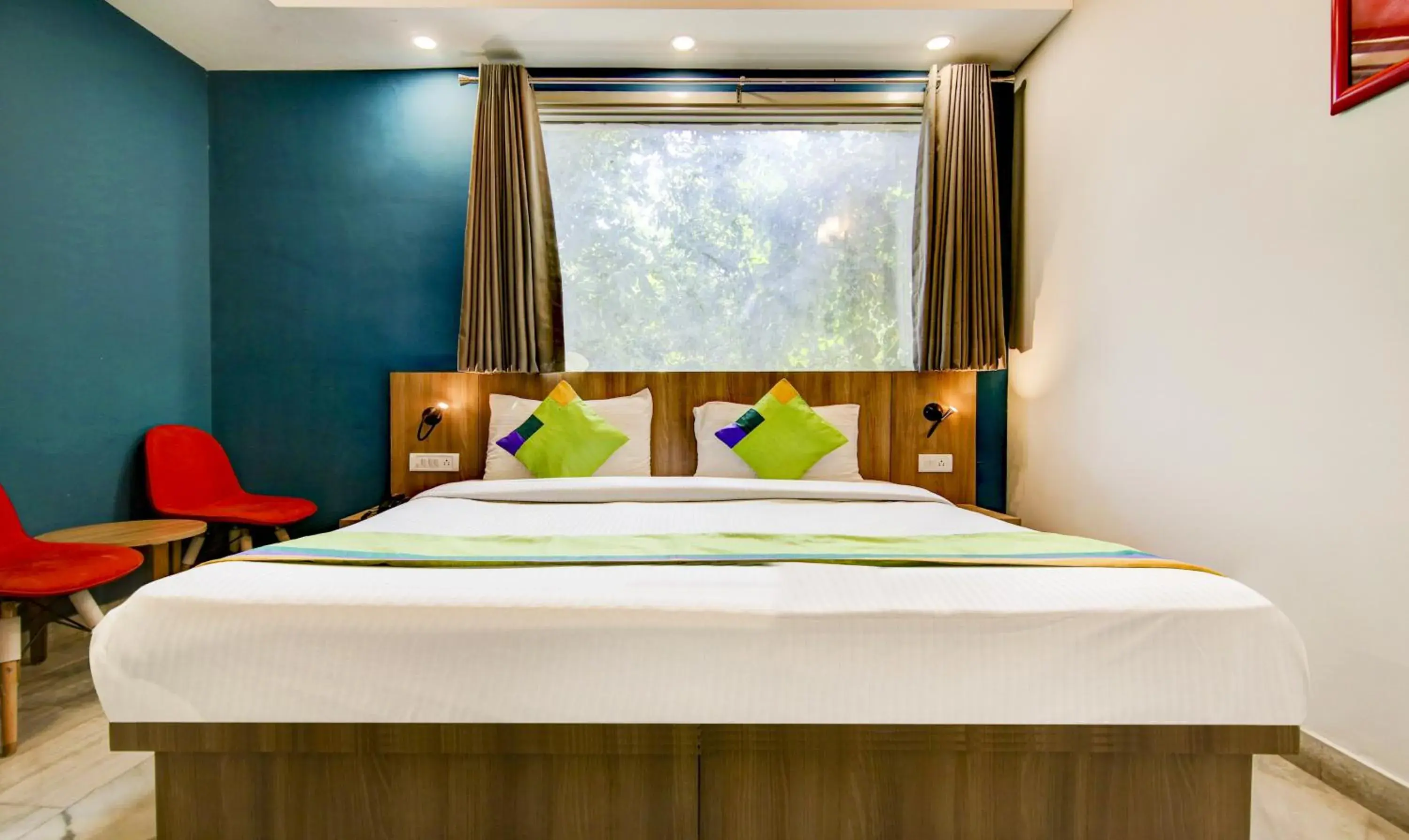 Bed in Treebo Mall View, DLF Phase II Bed in Treebo Mall View, DLF Phase II