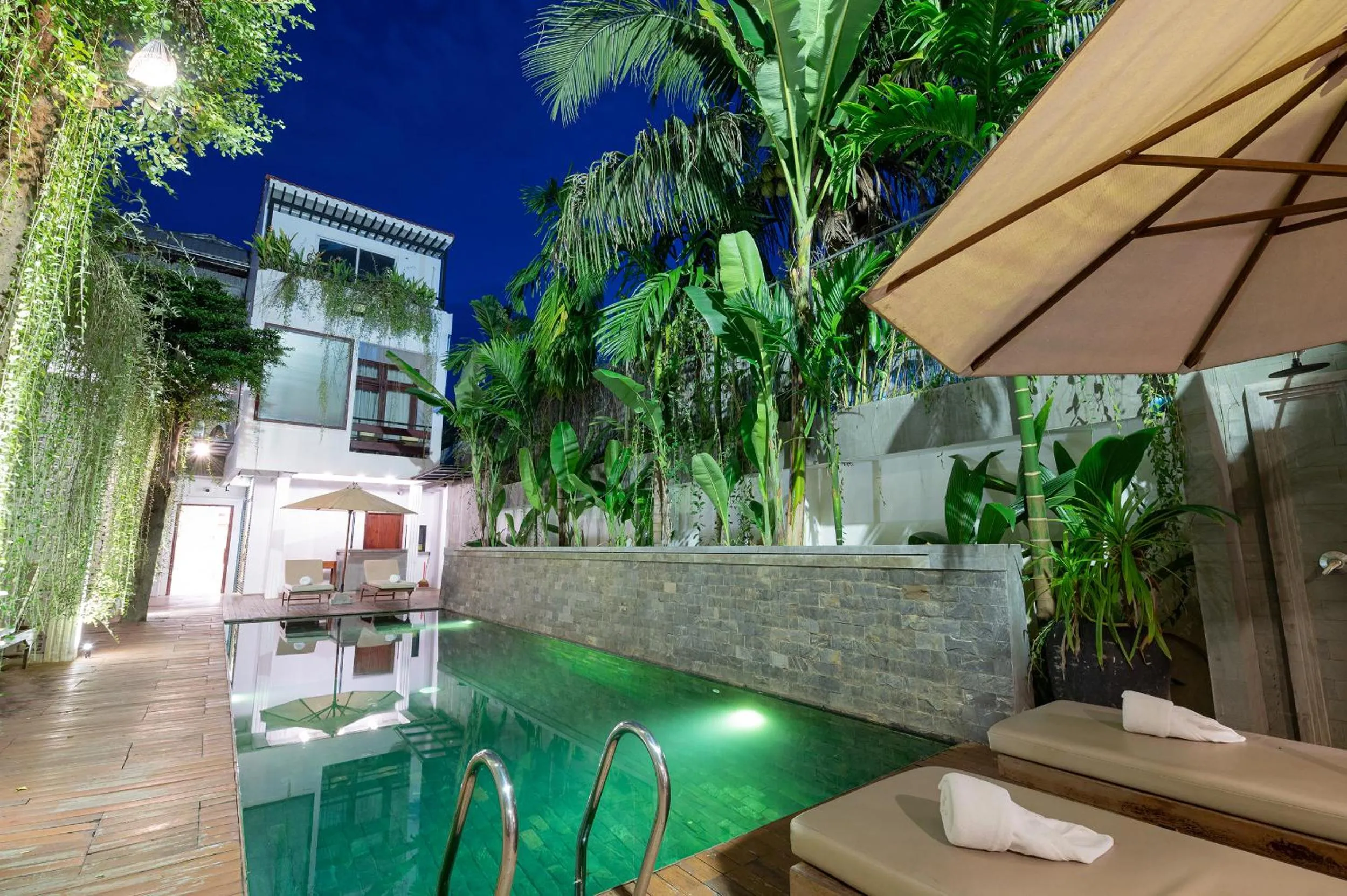 Property building in Victoria Central Residence