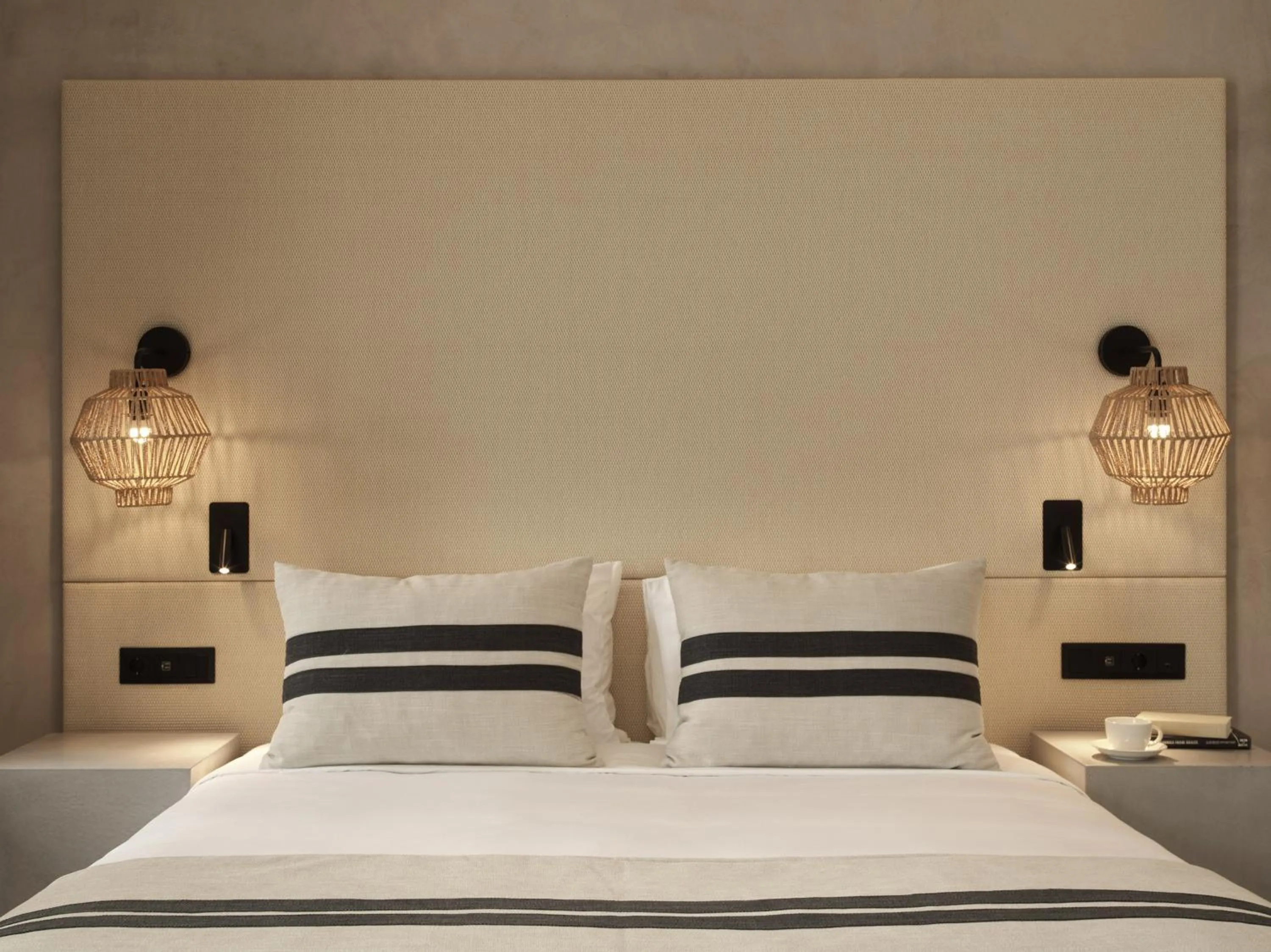 Bed in Yi Hotel Mykonos