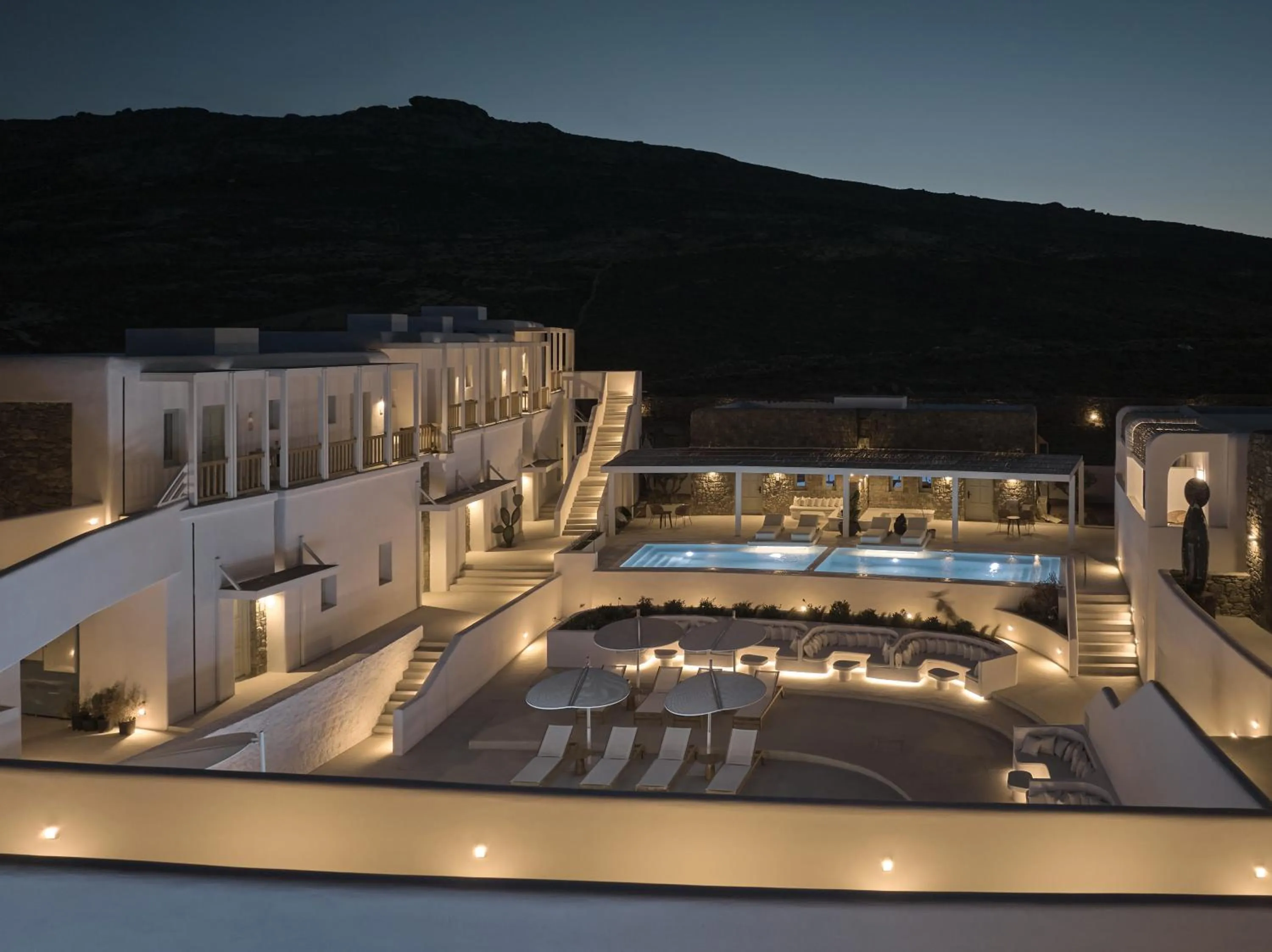 Night in Yi Hotel Mykonos