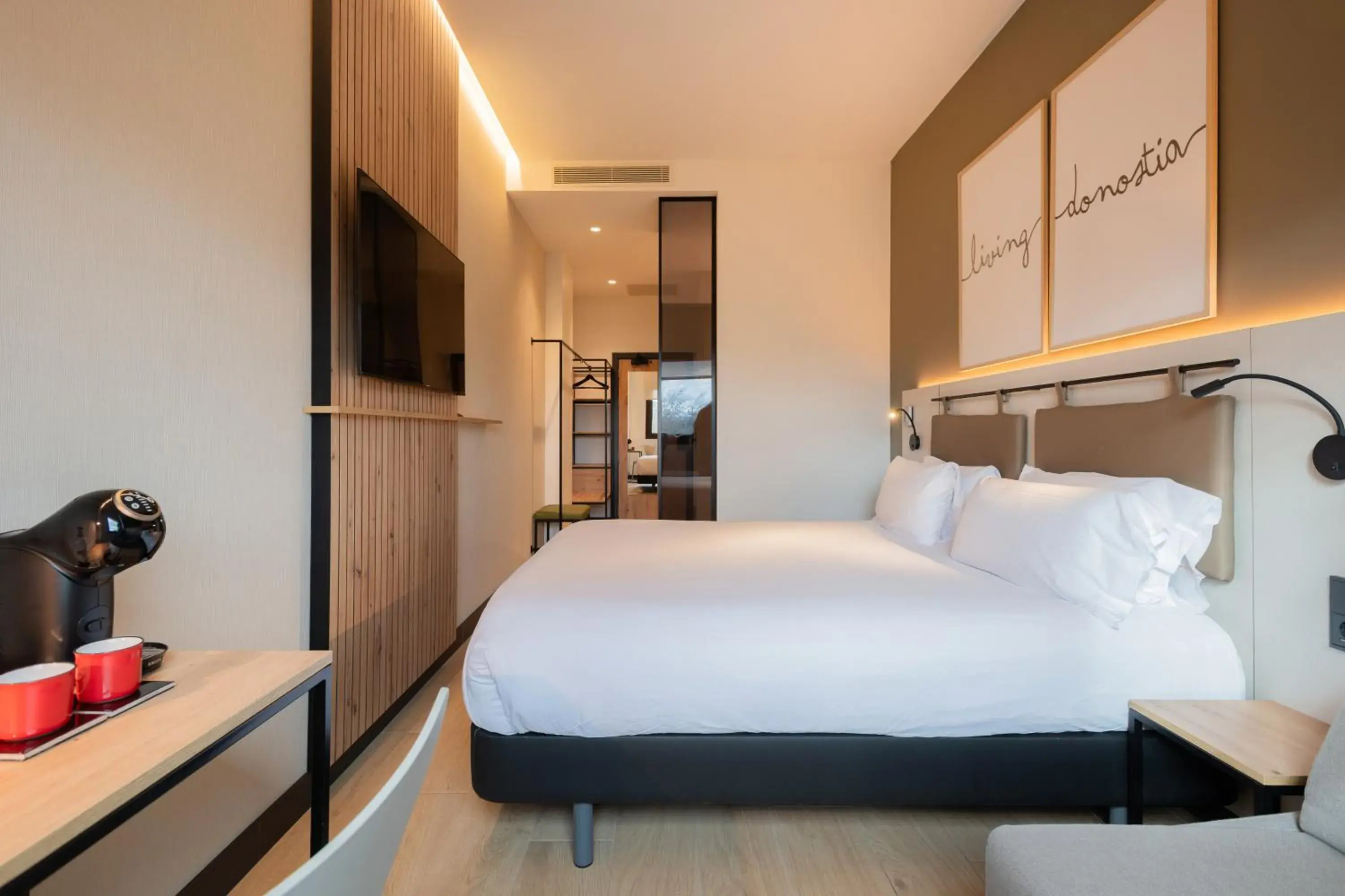 Bed in Leonardo Hotel San Sebastián Bed in Leonardo Hotel San Sebastián