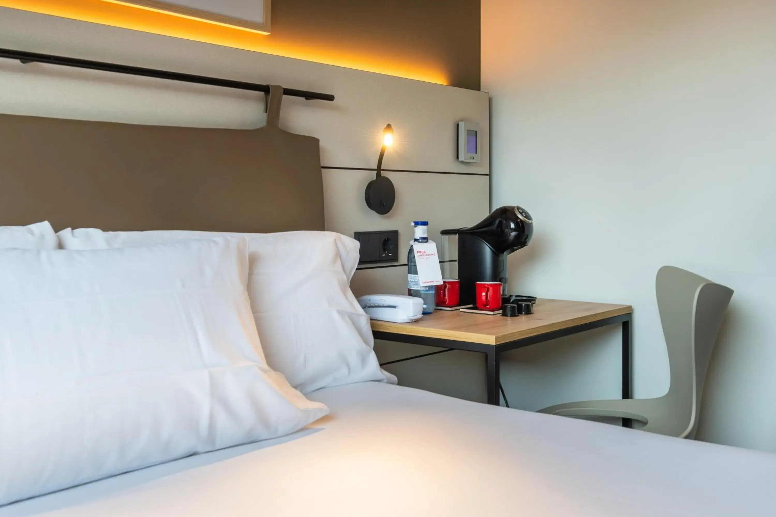 Bed in Leonardo Hotel San Sebastián Bed in Leonardo Hotel San Sebastián