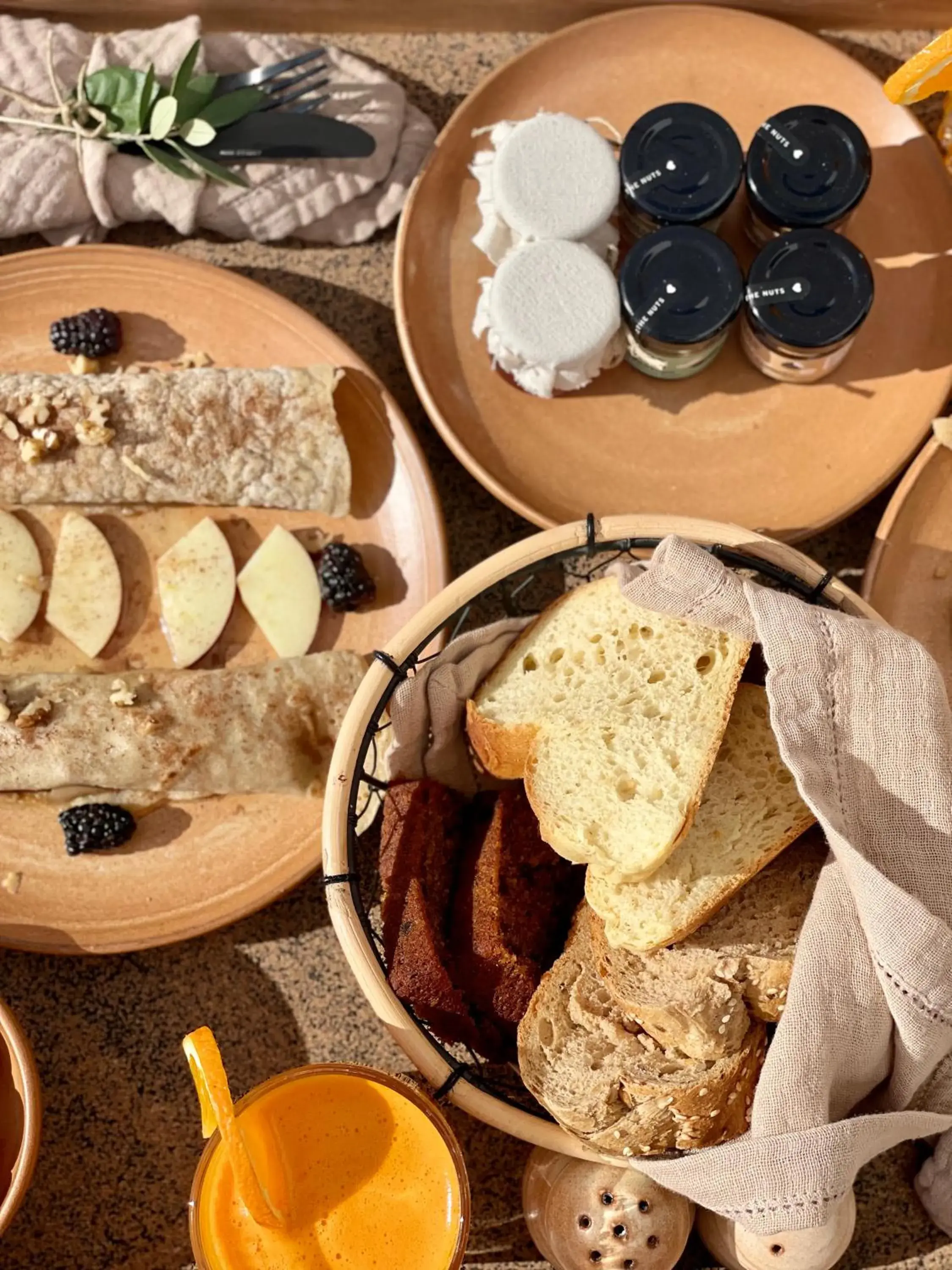 Food and drinks in Ethos Vegan Suites Fira, Santorini Food and drinks in Ethos Vegan Suites Fira, Santorini