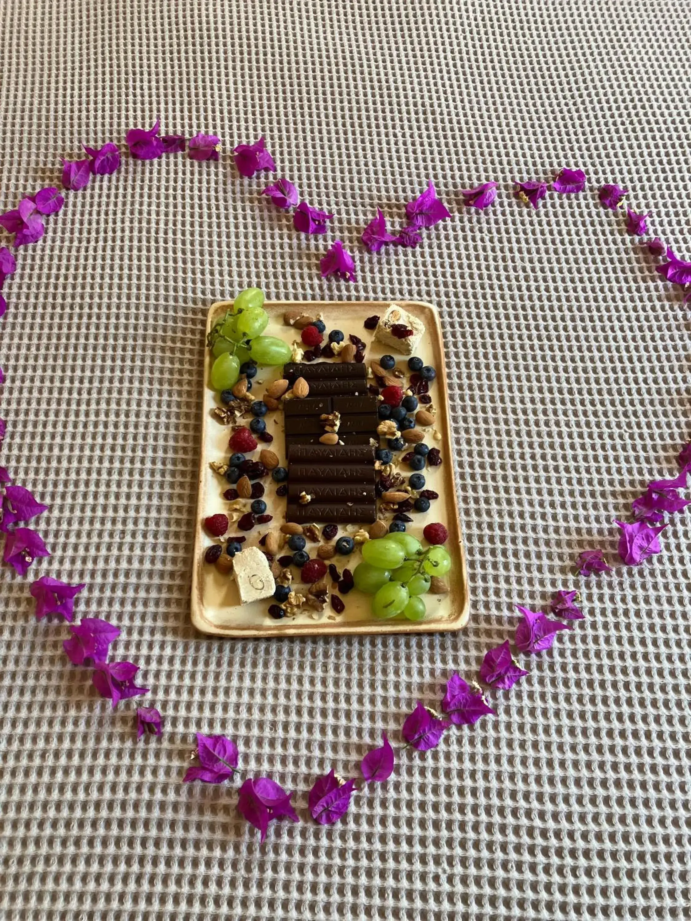 Food and drinks in Ethos Vegan Suites Fira, Santorini Food and drinks in Ethos Vegan Suites Fira, Santorini