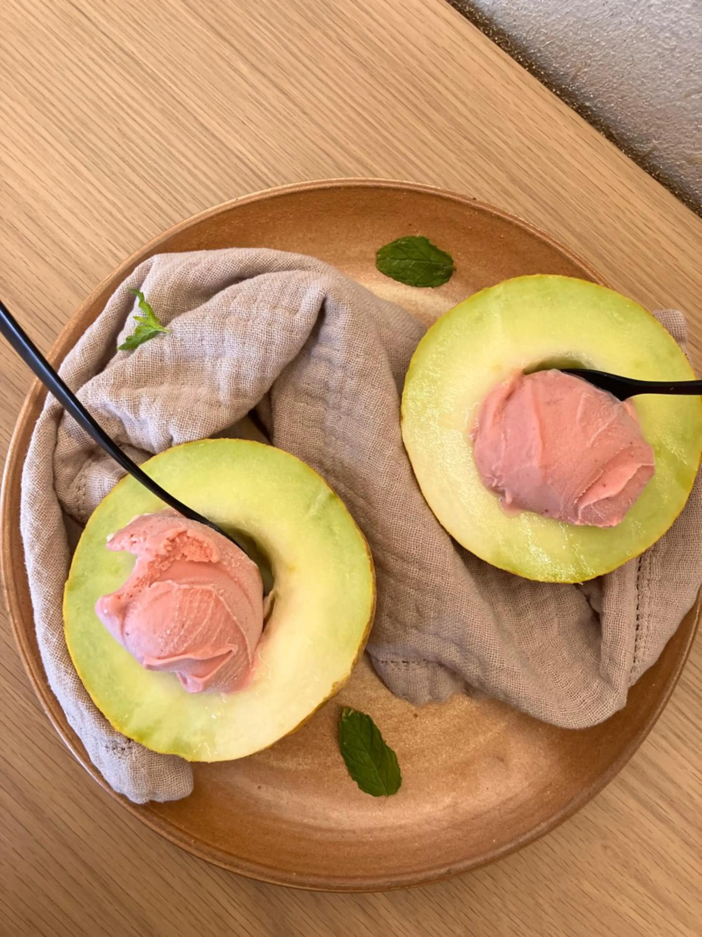 Food and drinks in Ethos Vegan Suites Fira, Santorini