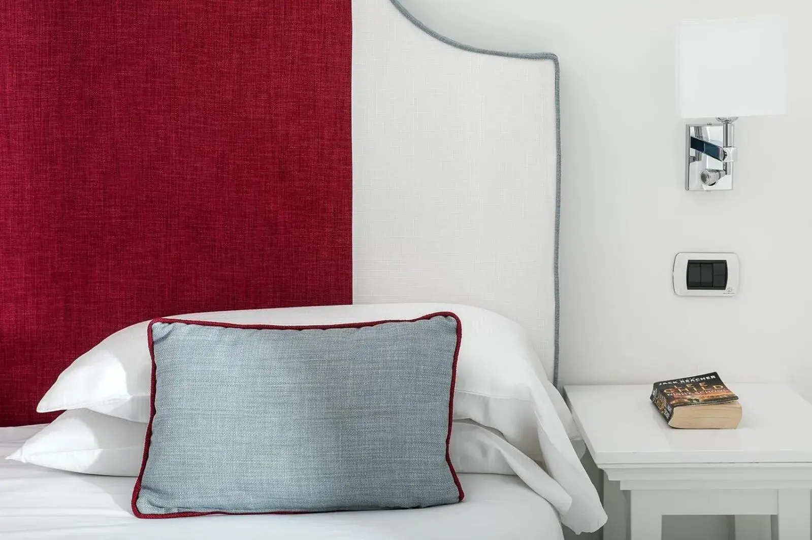 Double or Twin Room with Patio in Hotel Villa Garden Double or Twin Room with Patio in Hotel Villa Garden