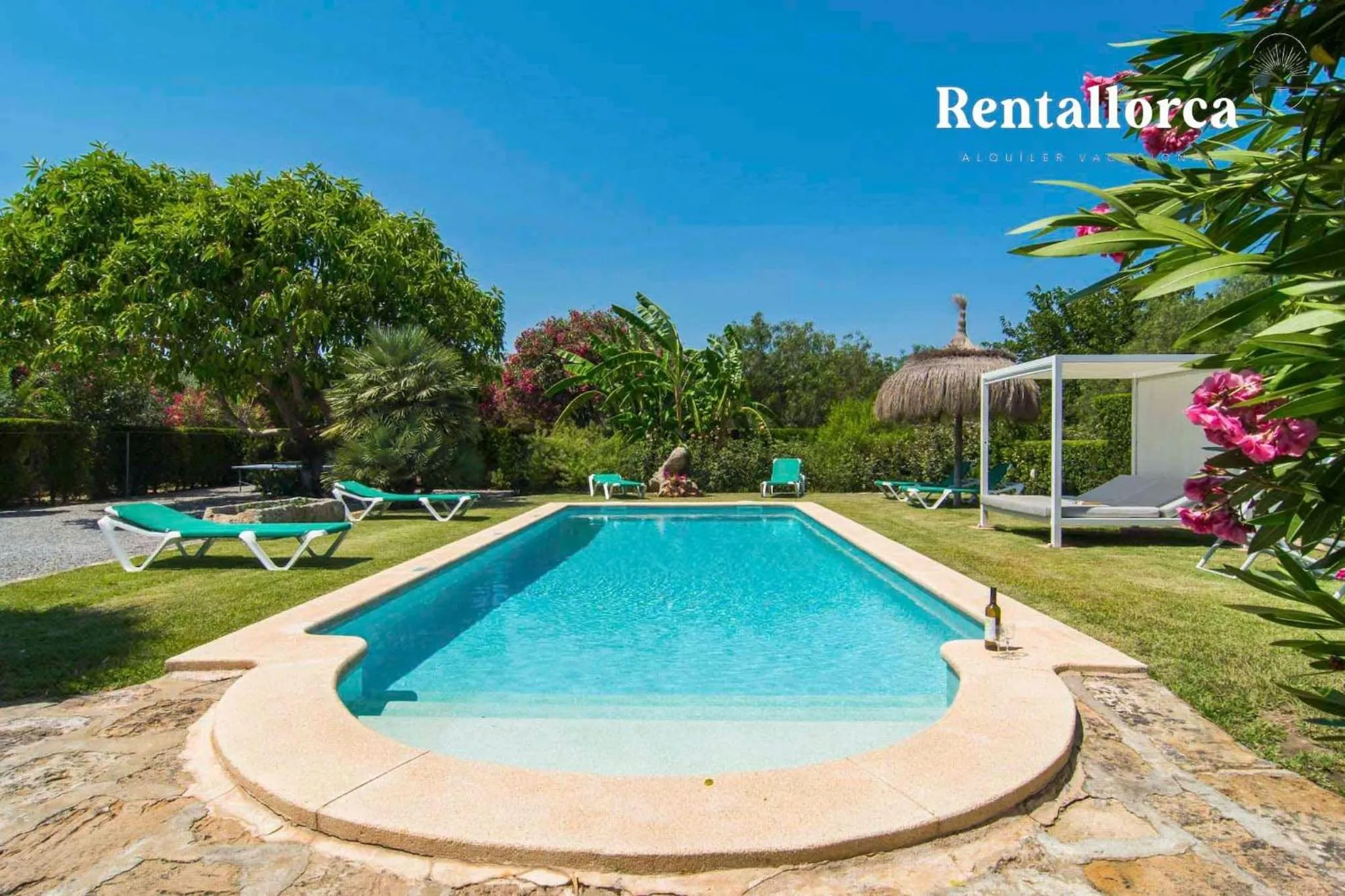 Swimming pool in Finca Comteses Petit by Rentallorca